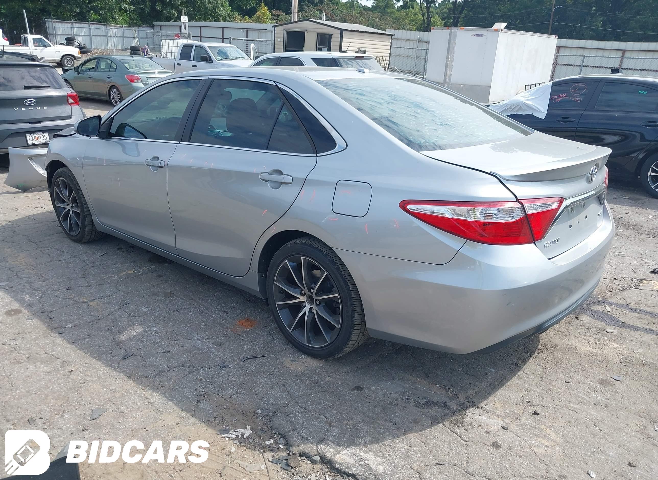 2016 Toyota Camry, Xse