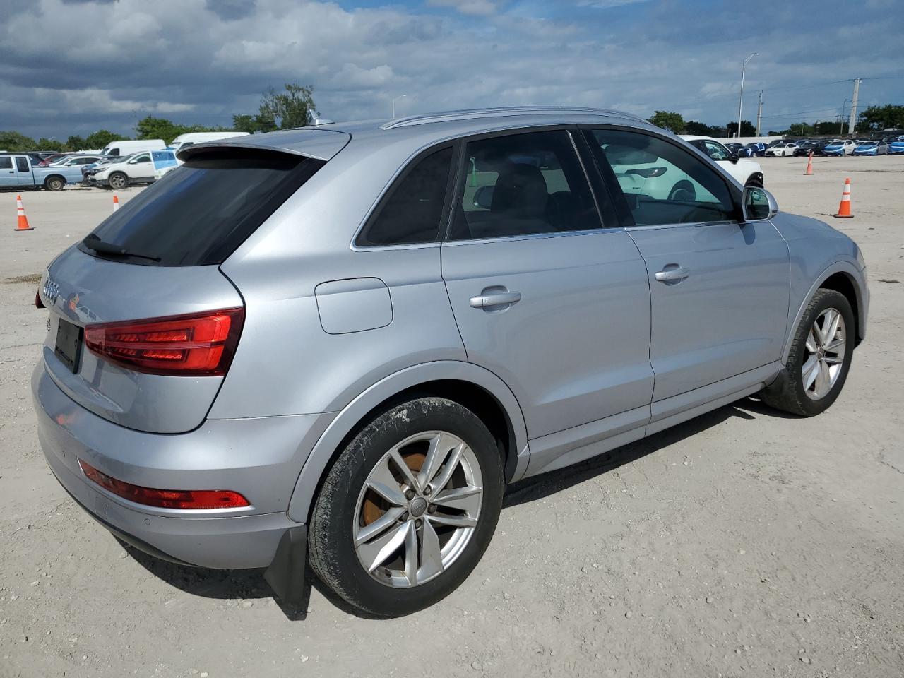 2016 Audi Q3, Premium Plus