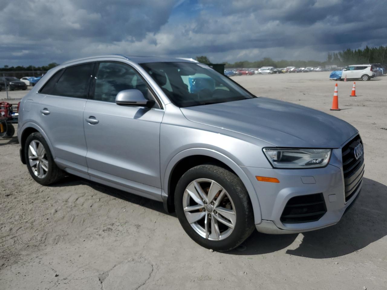 2016 Audi Q3, Premium Plus