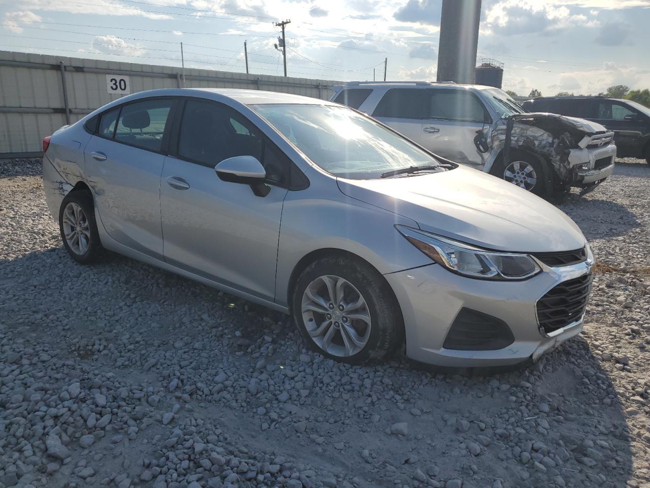 2019 Chevrolet Cruze, LS