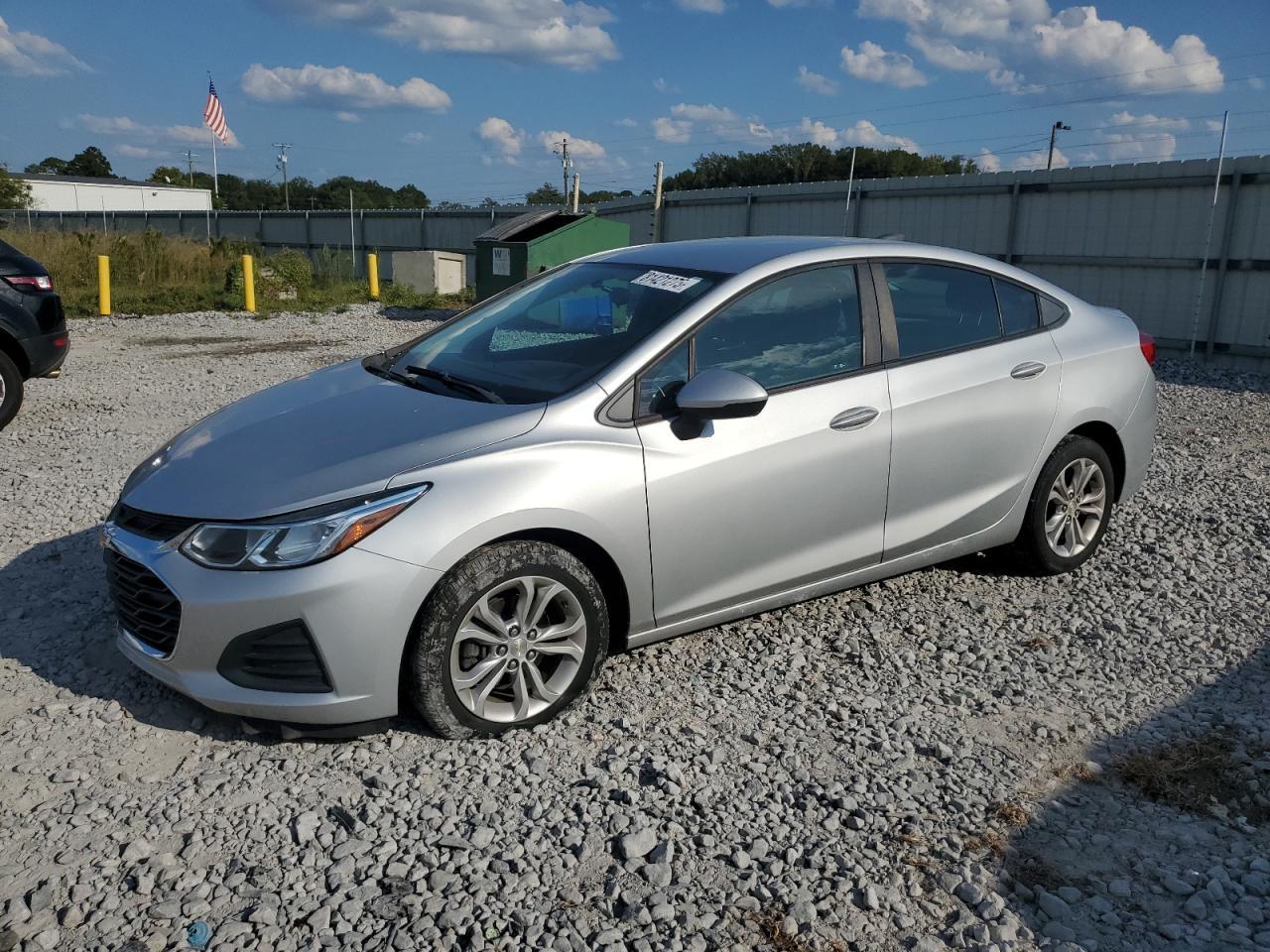 2019 Chevrolet Cruze, LS