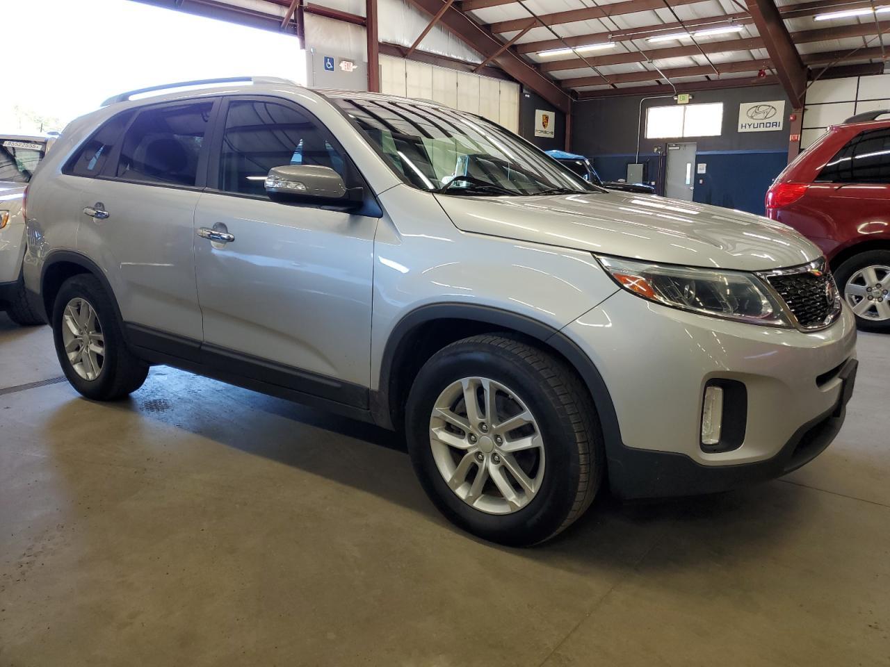 2015 KIA Sorento, LX