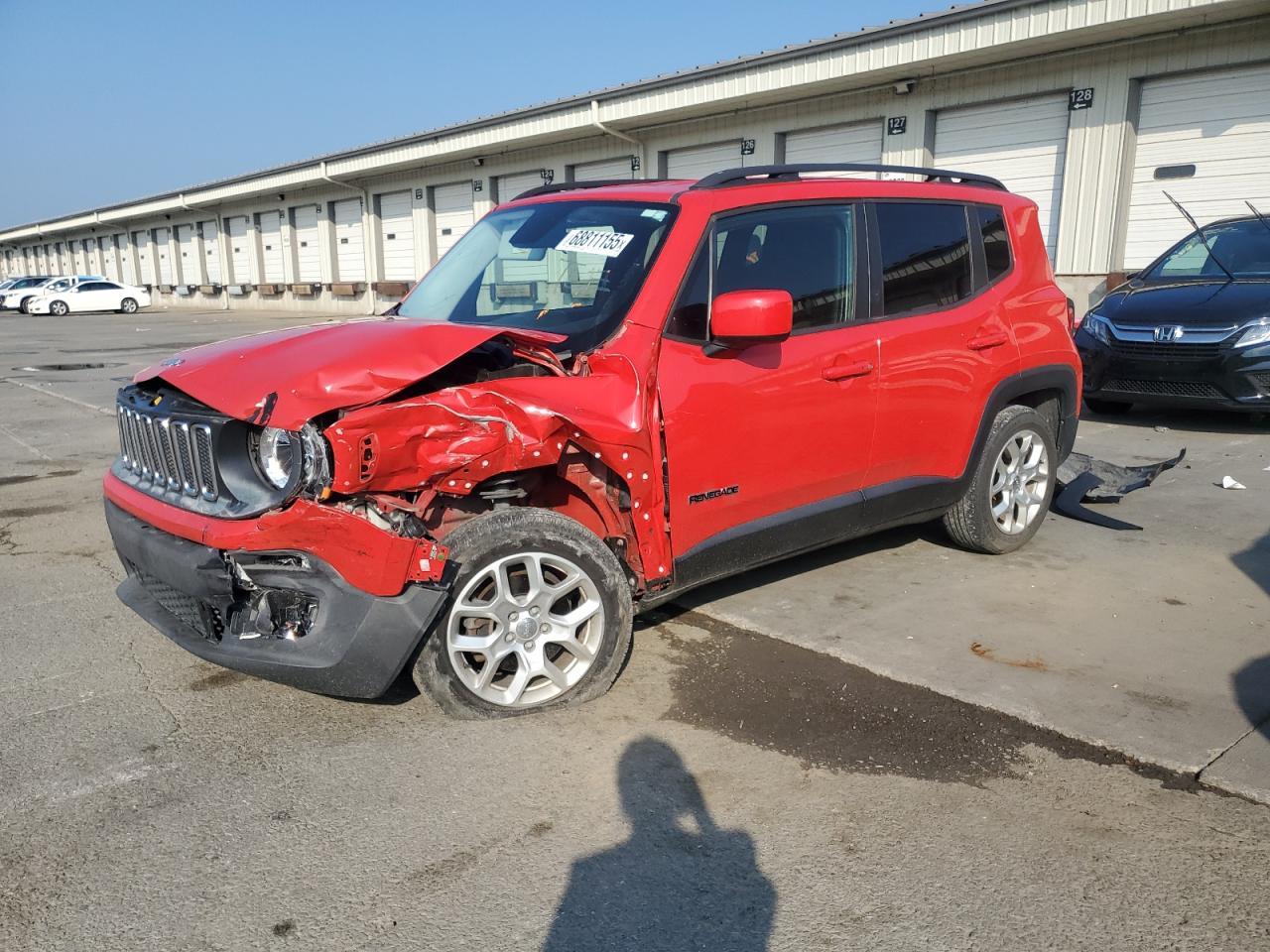 2016 Jeep Renegade, Latitude