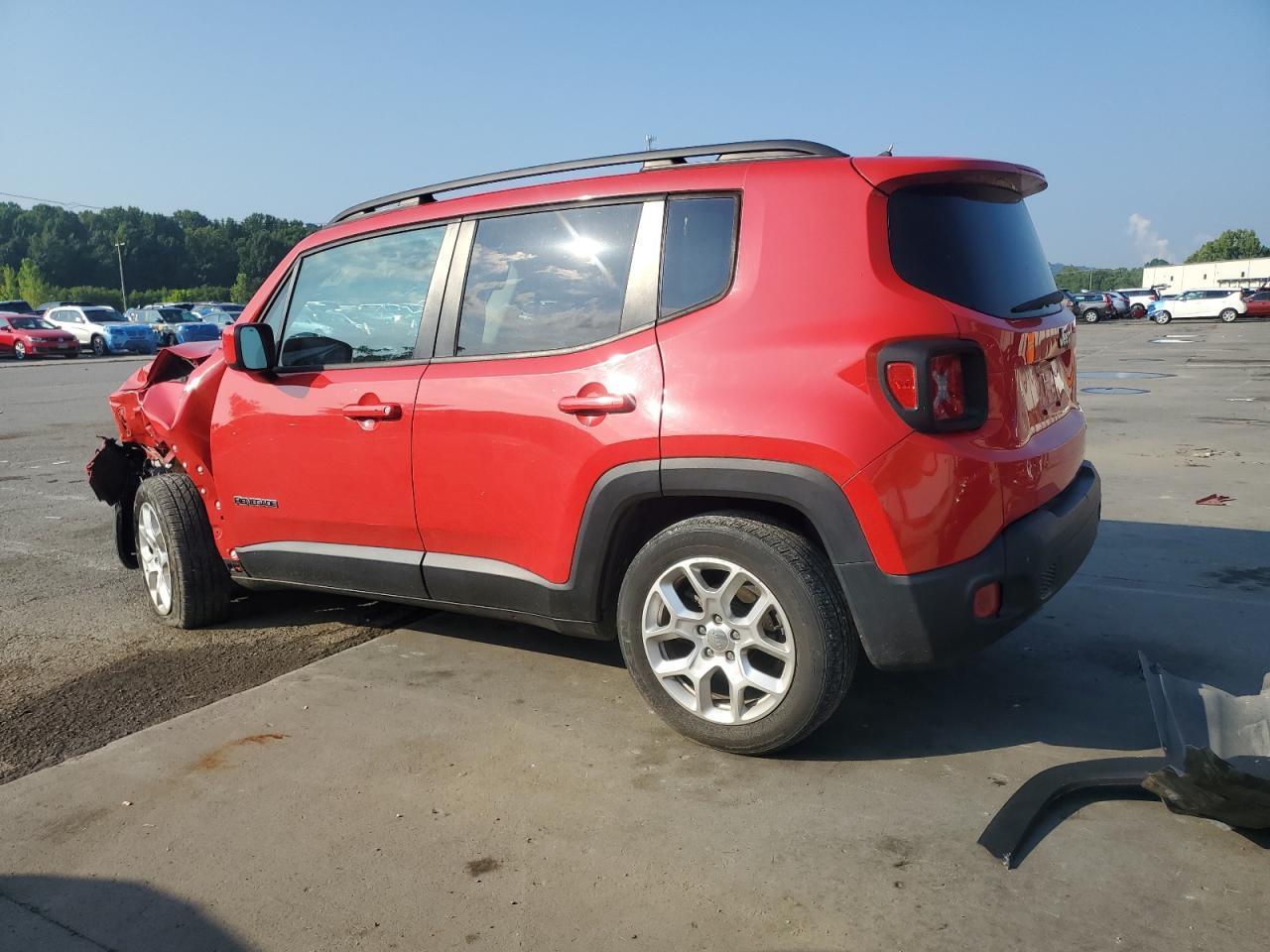 2016 Jeep Renegade, Latitude