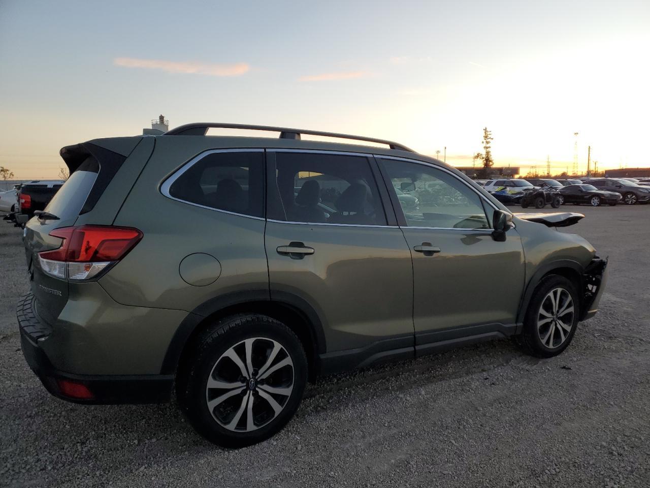 2019 Subaru Forester, Limited