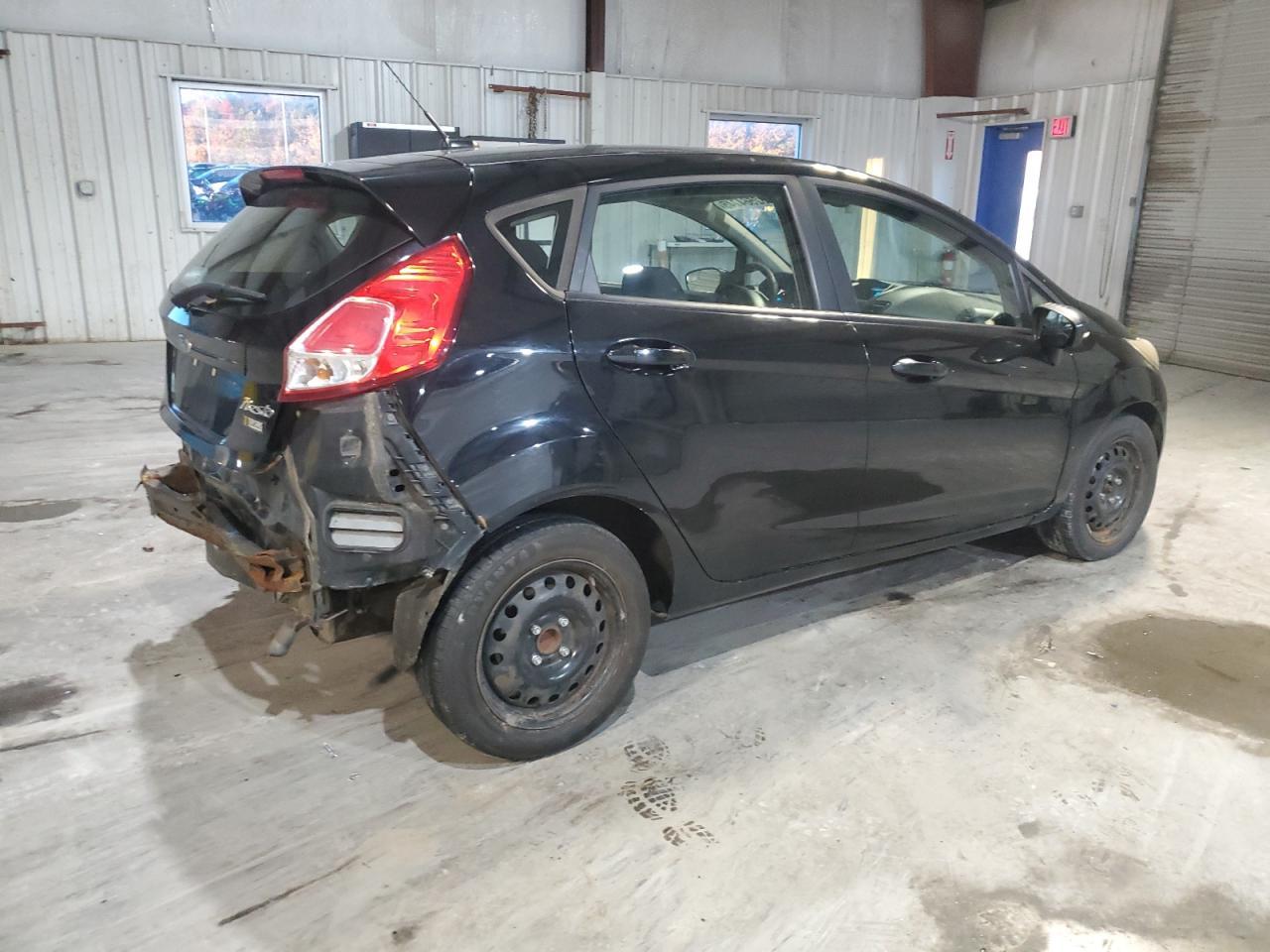 2016 Ford Fiesta, S
