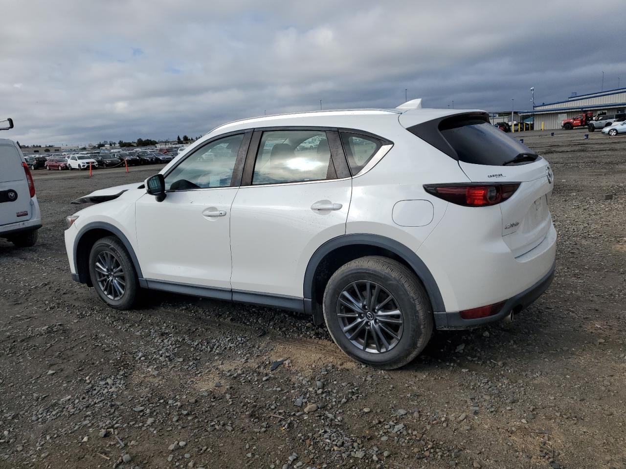 2019 Mazd CX-5, Sport