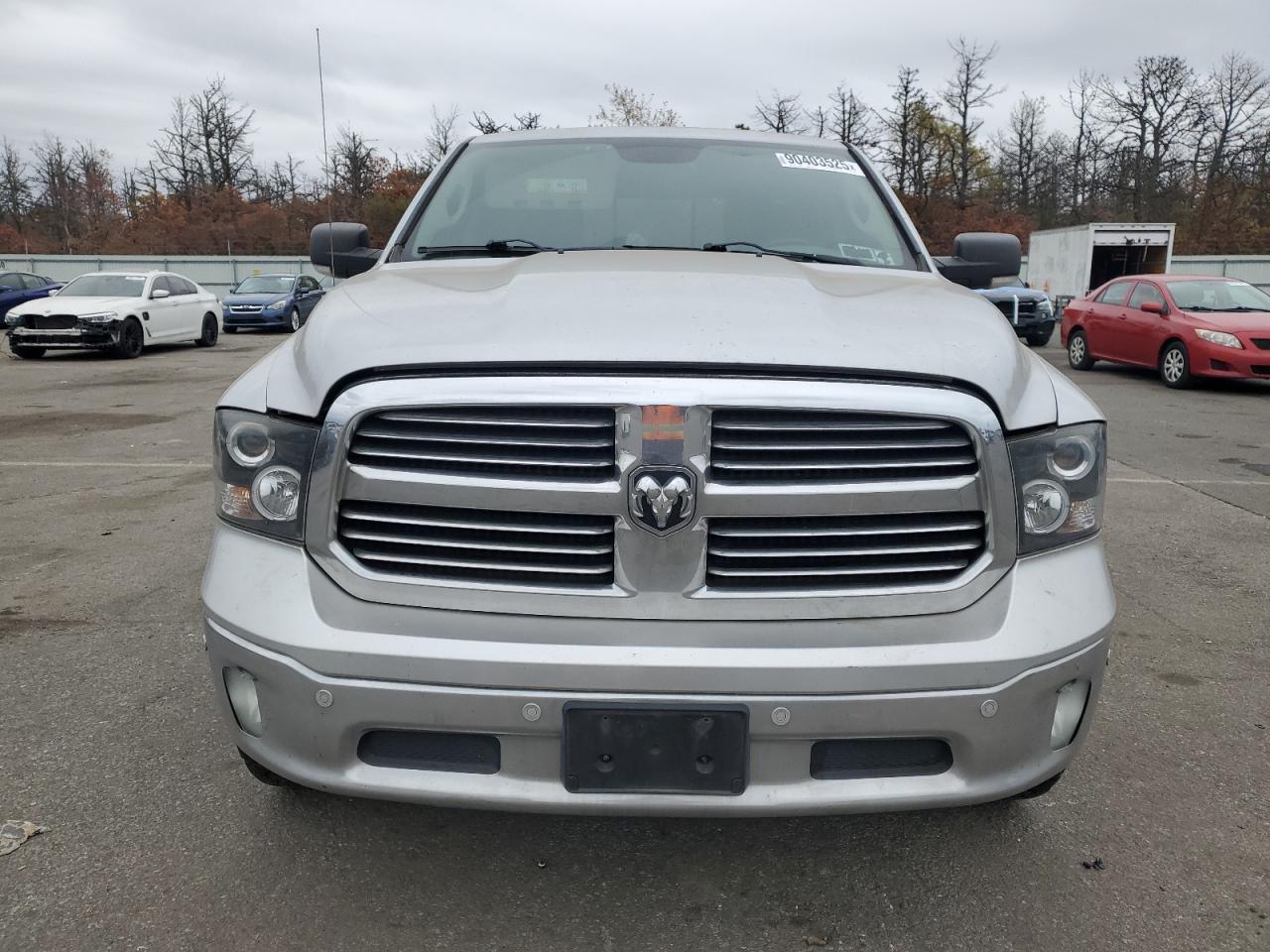2016 RAM 1500, Slt