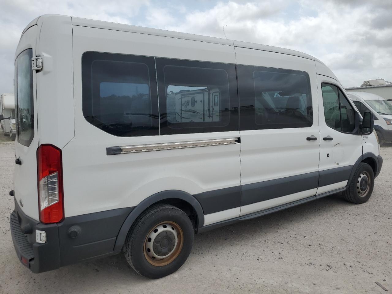 2015 Ford Transit, T-350
