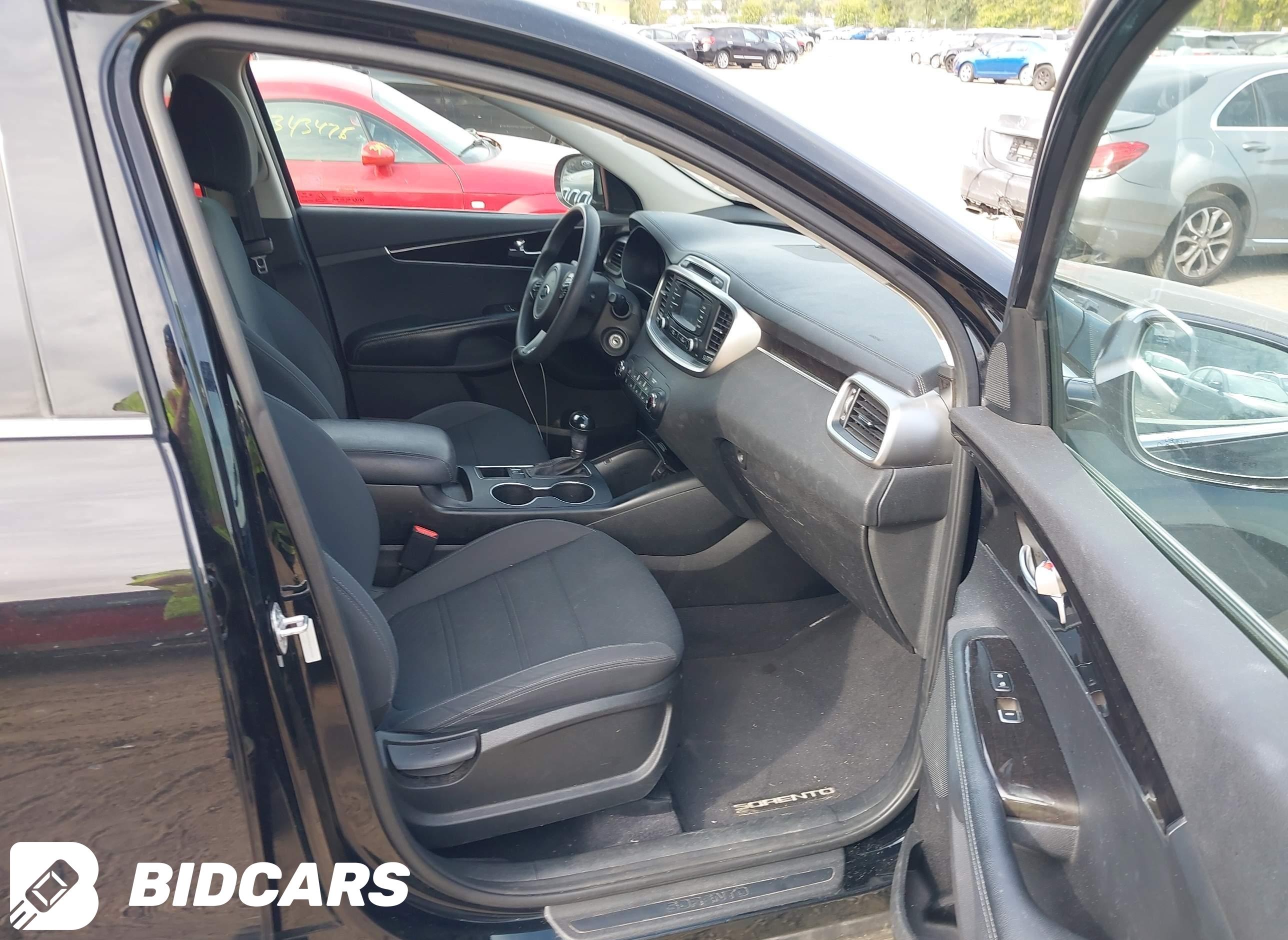 2017 KIA Sorento, 3.3L Lx