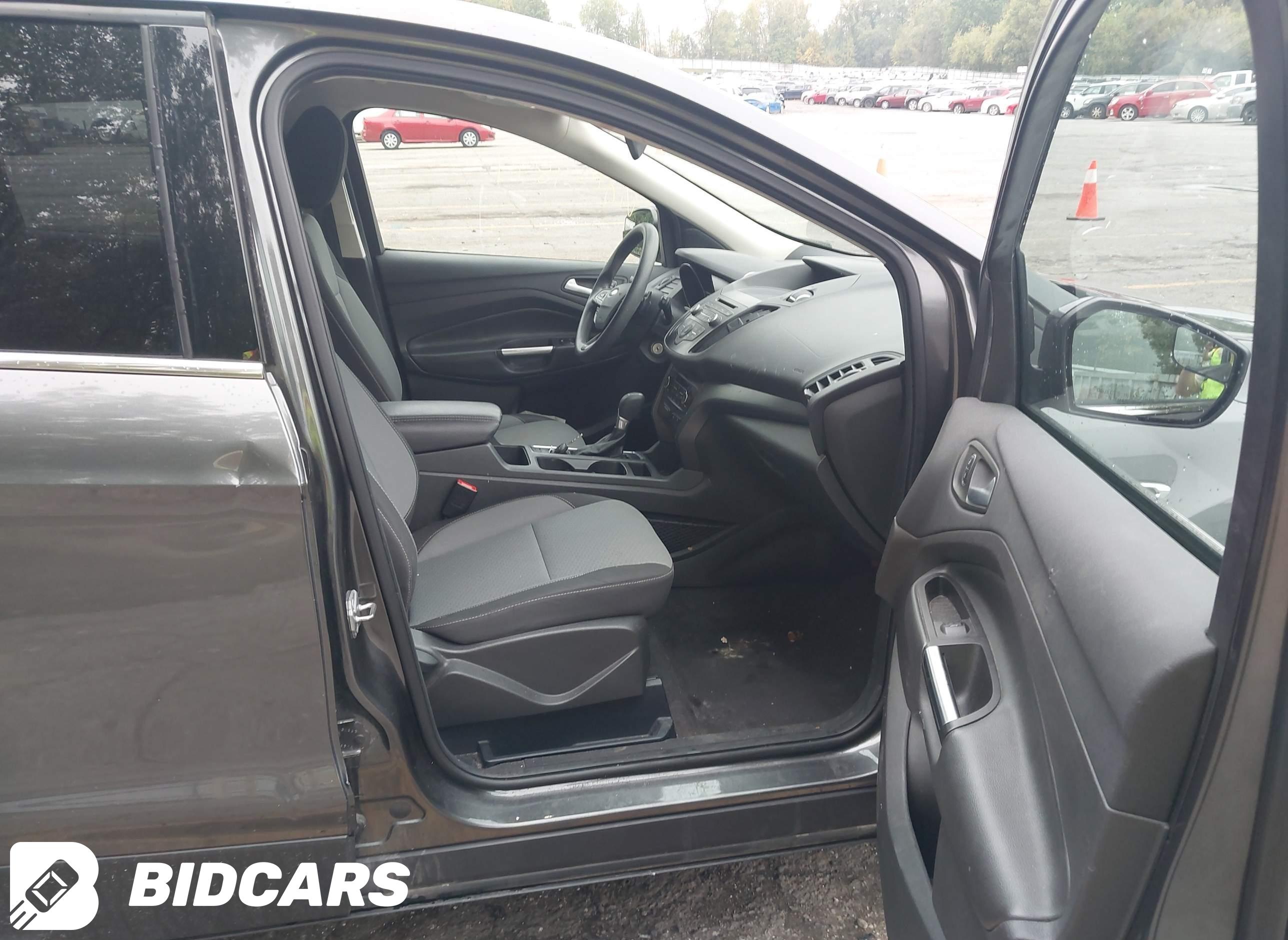 2017 Ford Escape, SE