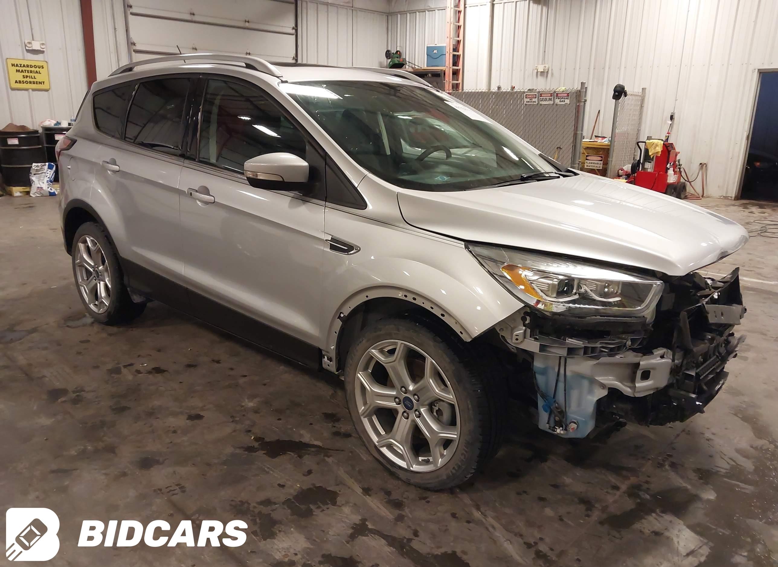 2018 Ford Escape, Titanium