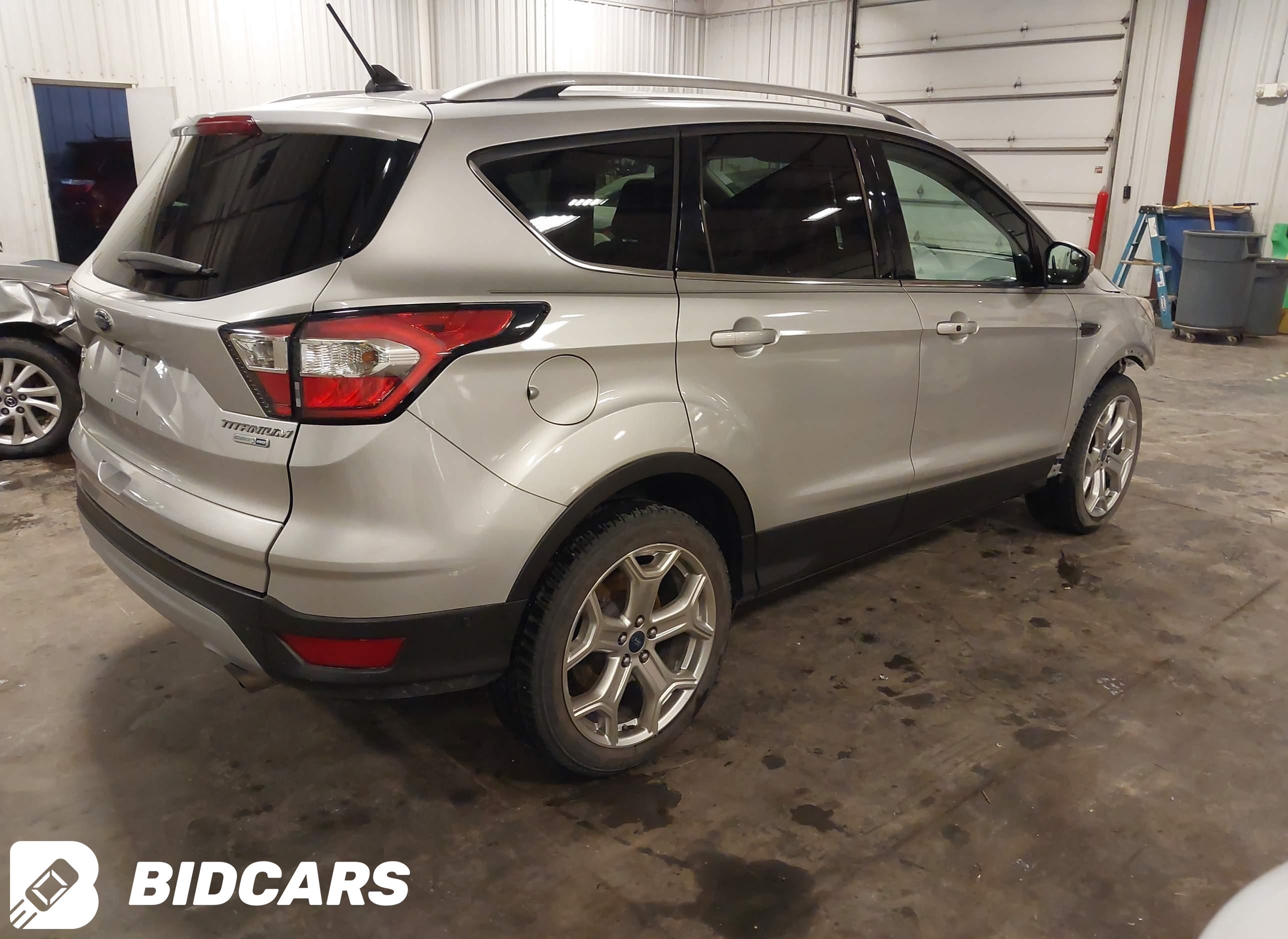 2018 Ford Escape, Titanium
