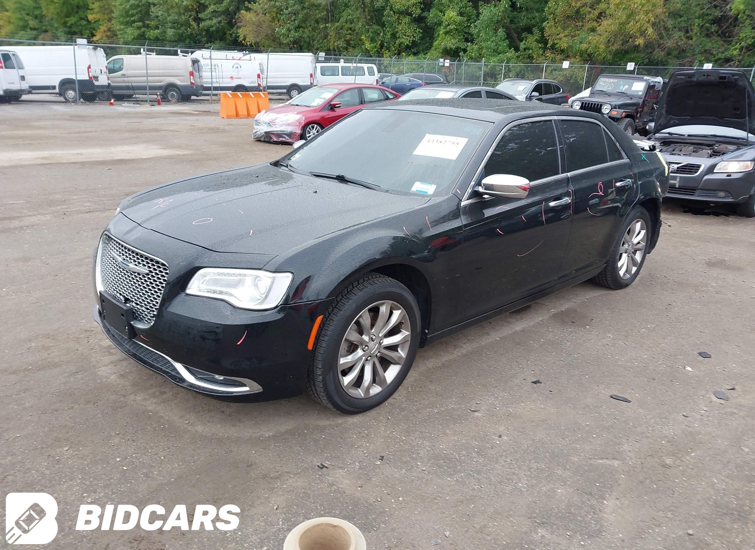 2017 Chrysler 300C, Awd