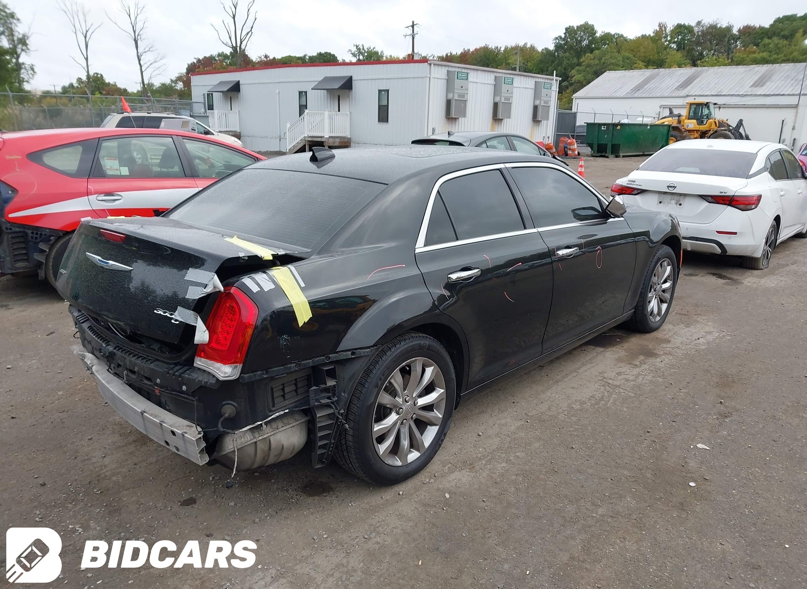 2017 Chrysler 300C, Awd