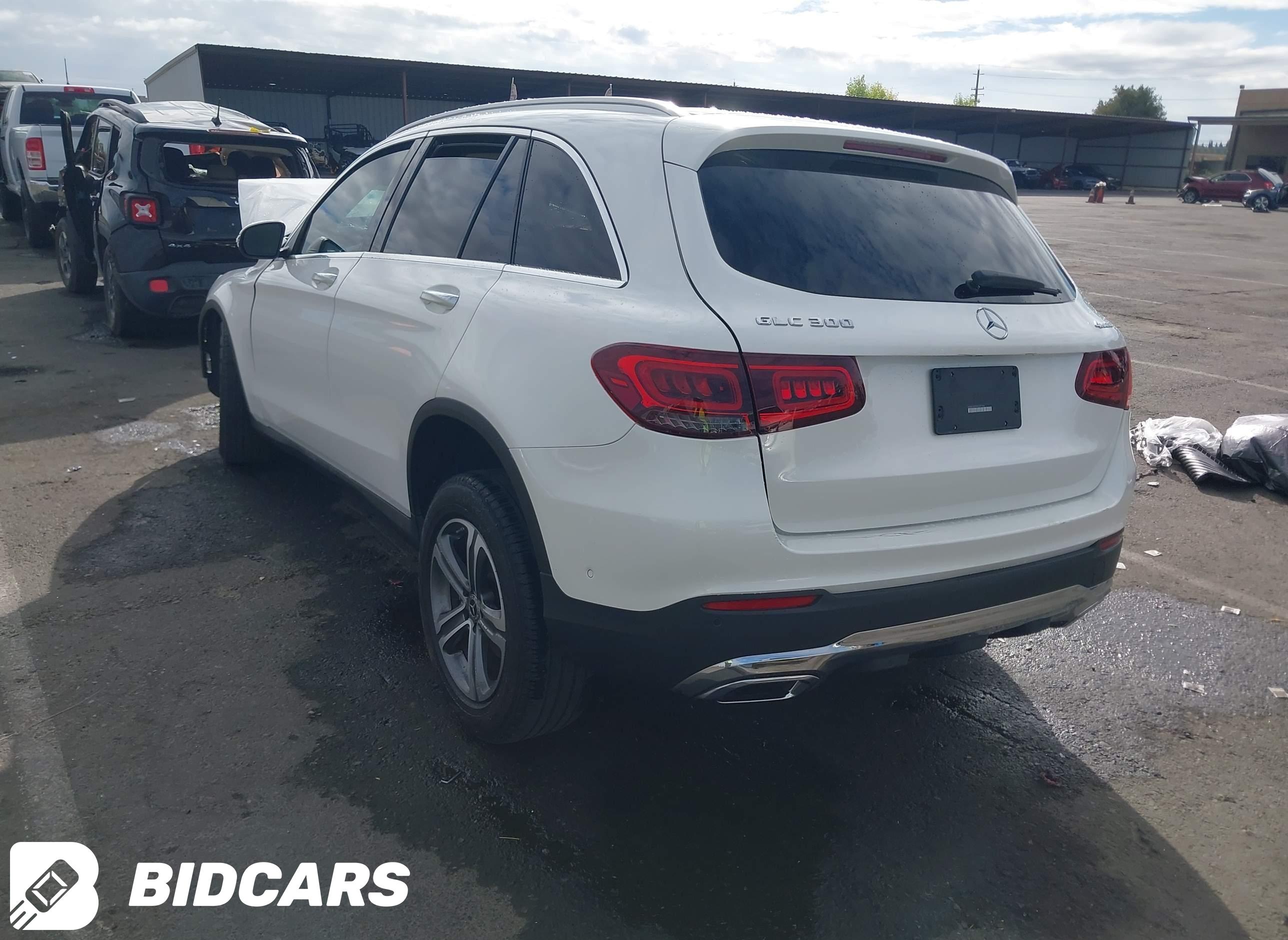 2021 Mercedes-Benz GLC 300, 4...