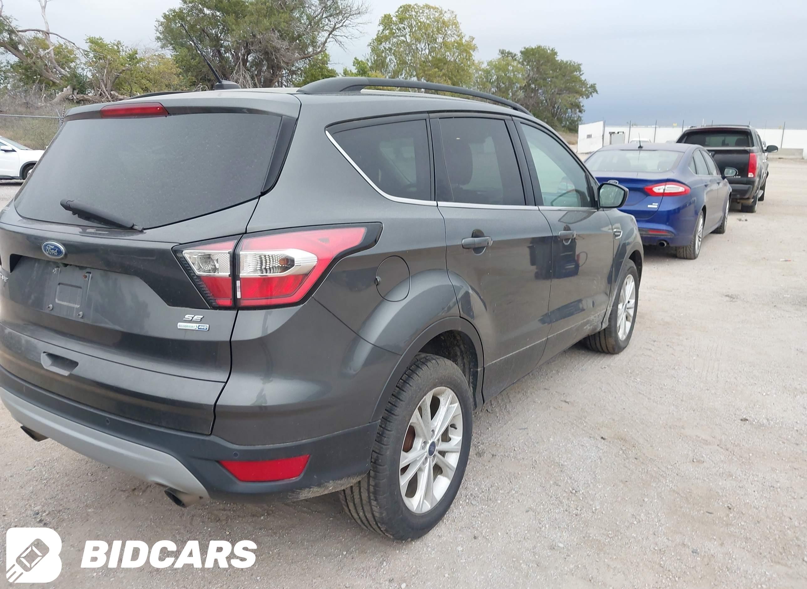 2017 Ford Escape, SE