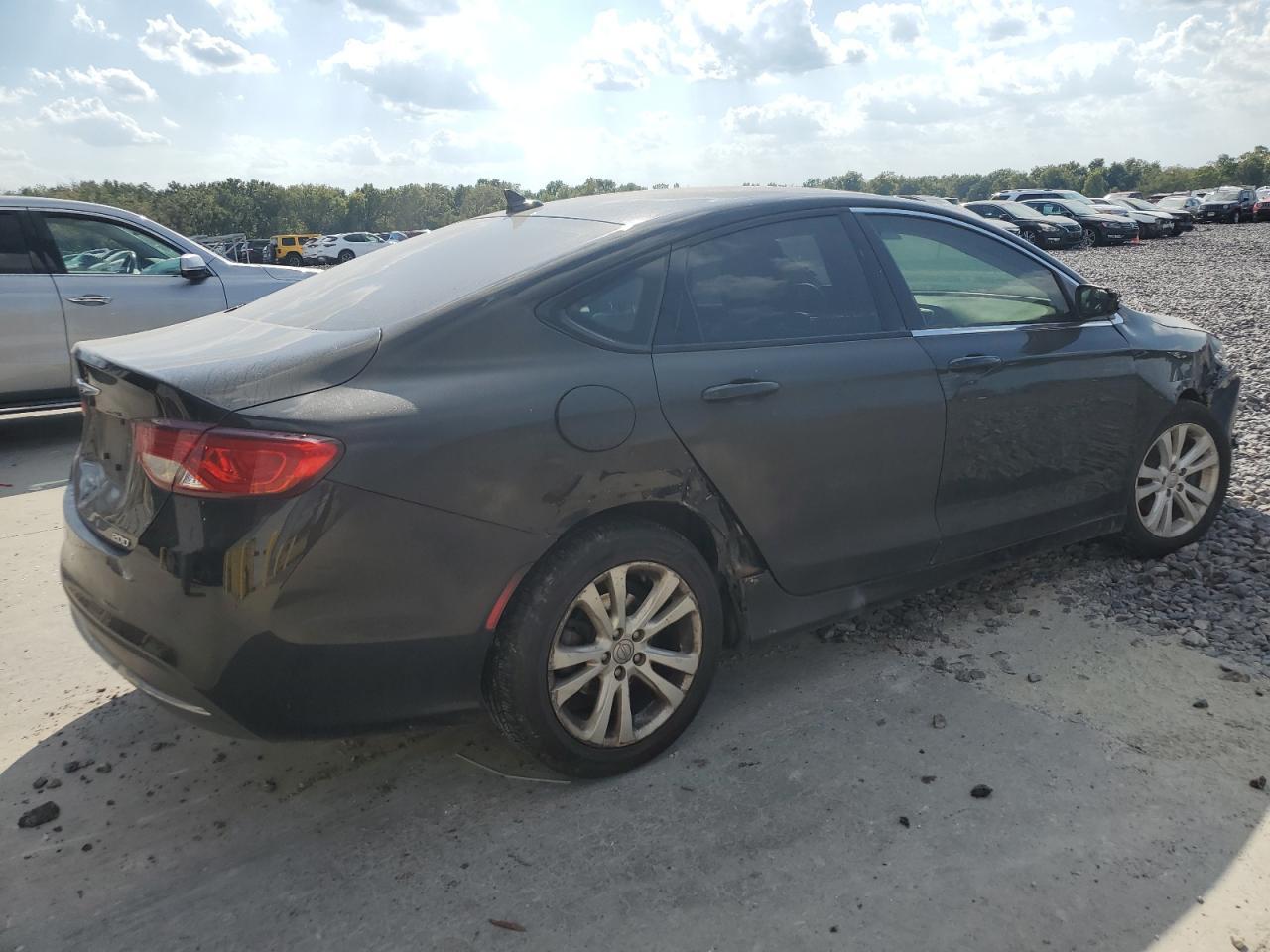 2017 Chrysler 200, Limited