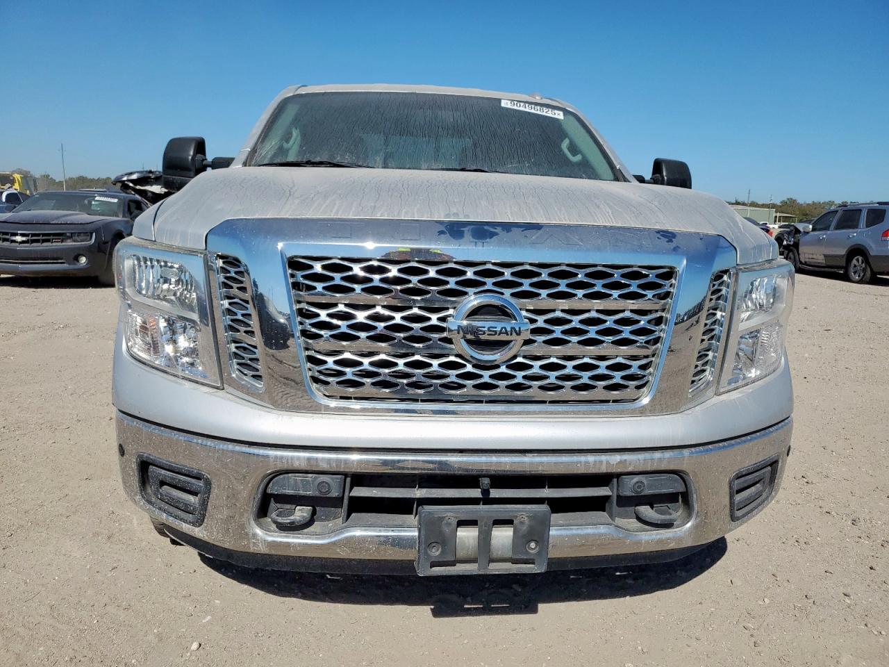 2018 Nissan Titan, SV