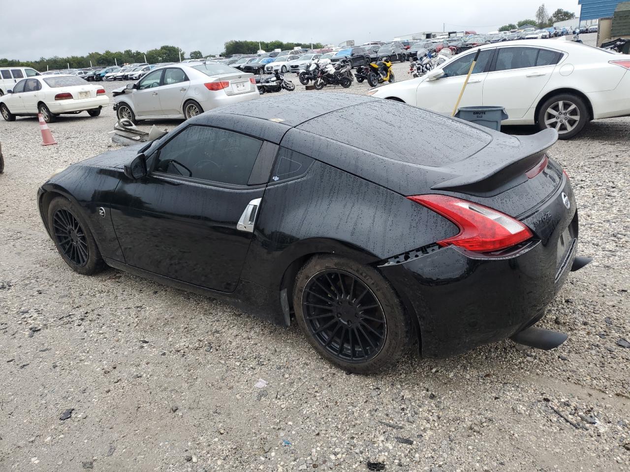 2017 Nissan 370Z, Base