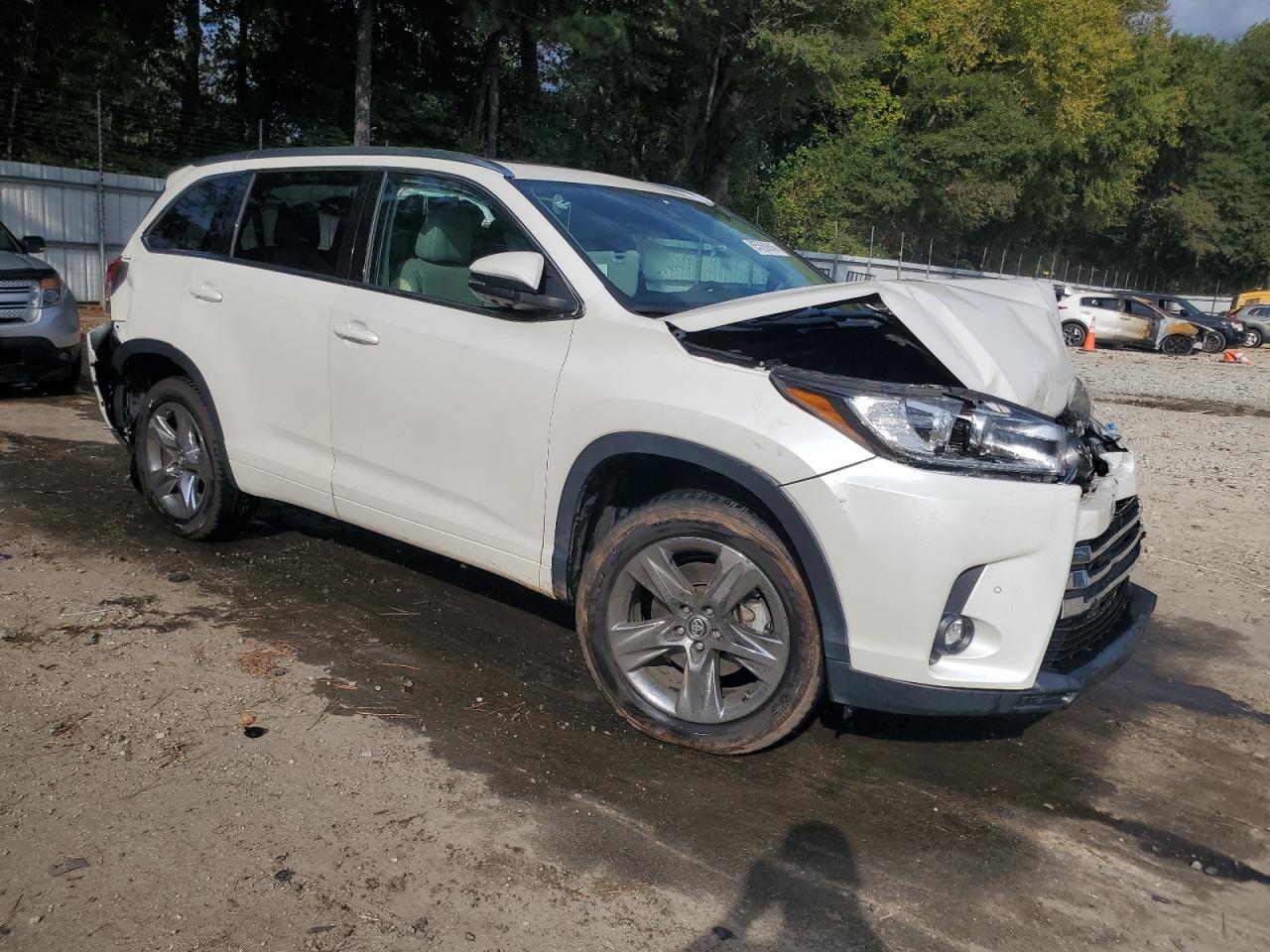 2019 Toyota Highlander, Limited