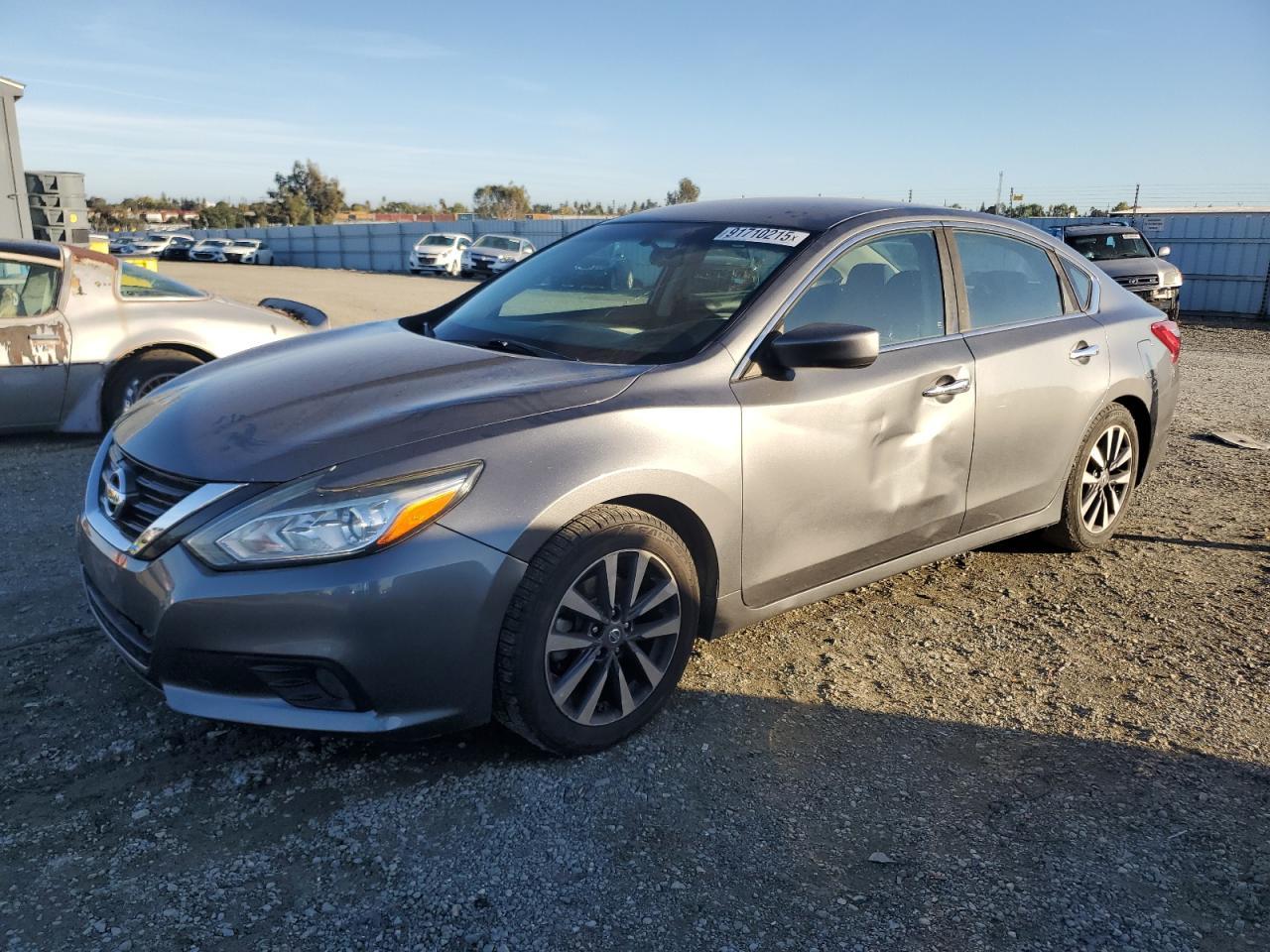 2017 Nissan Altima, 2.5