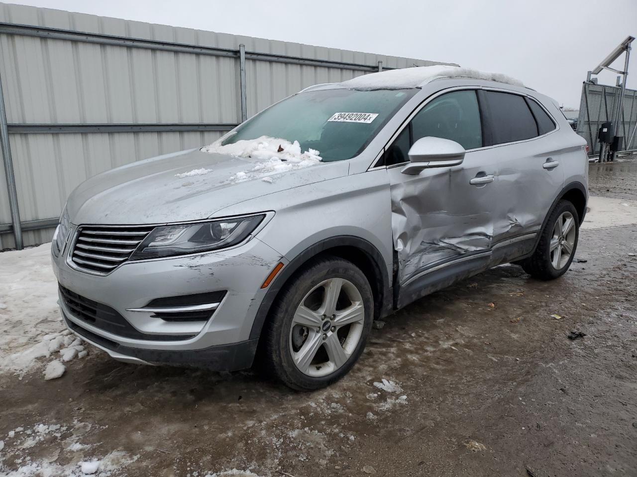 2017 Lincoln MKC, Premiere