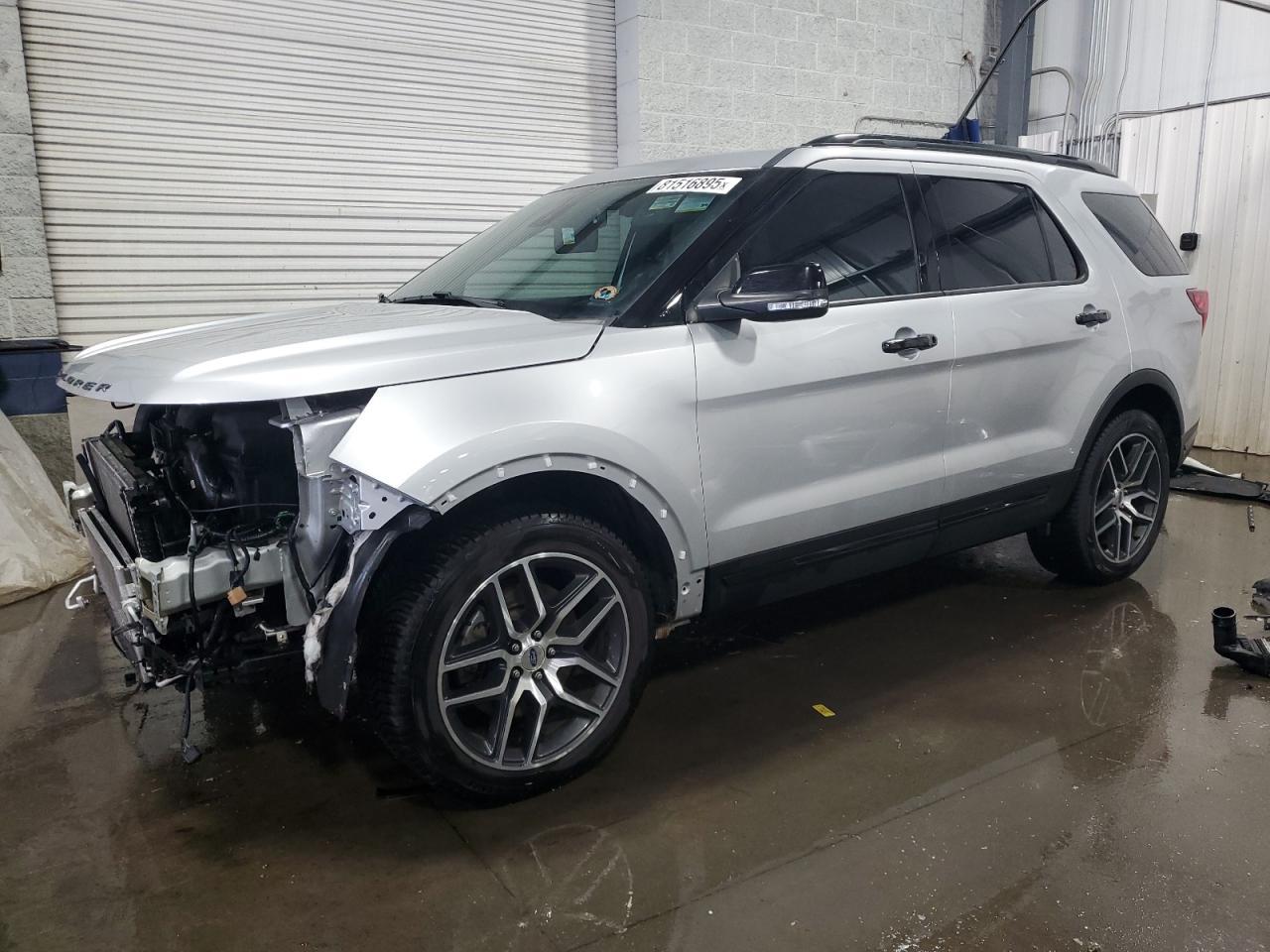 2018 Ford Explorer, Sport
