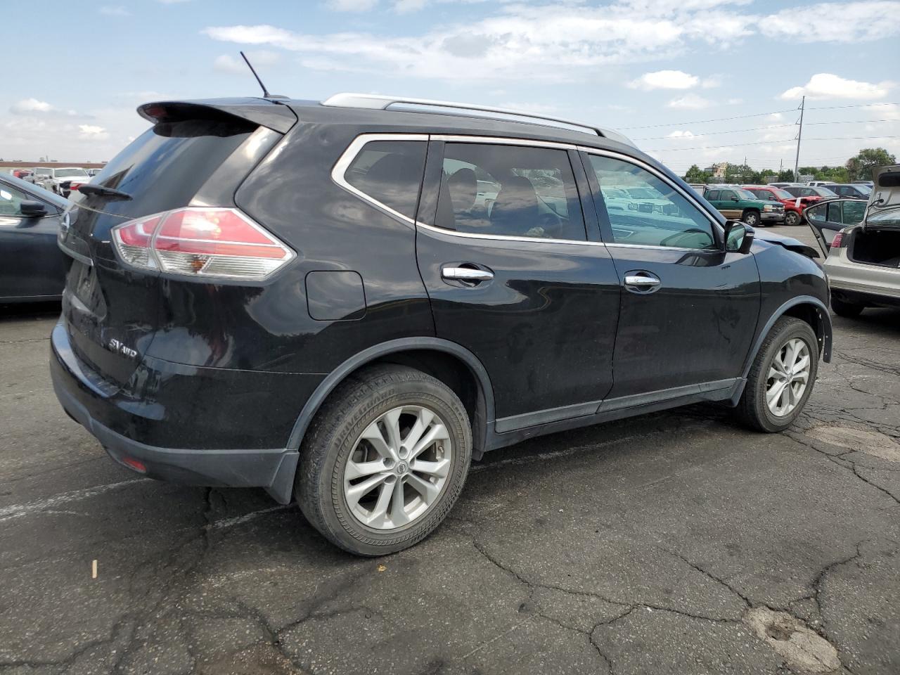 2015 Nissan Rogue, S