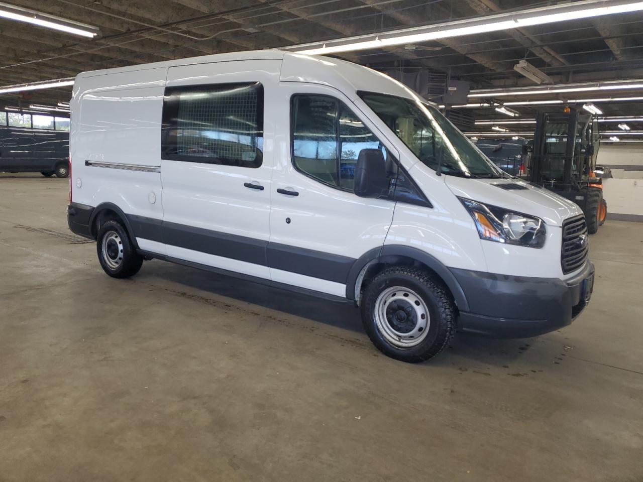 2018 Ford Transit, T-350