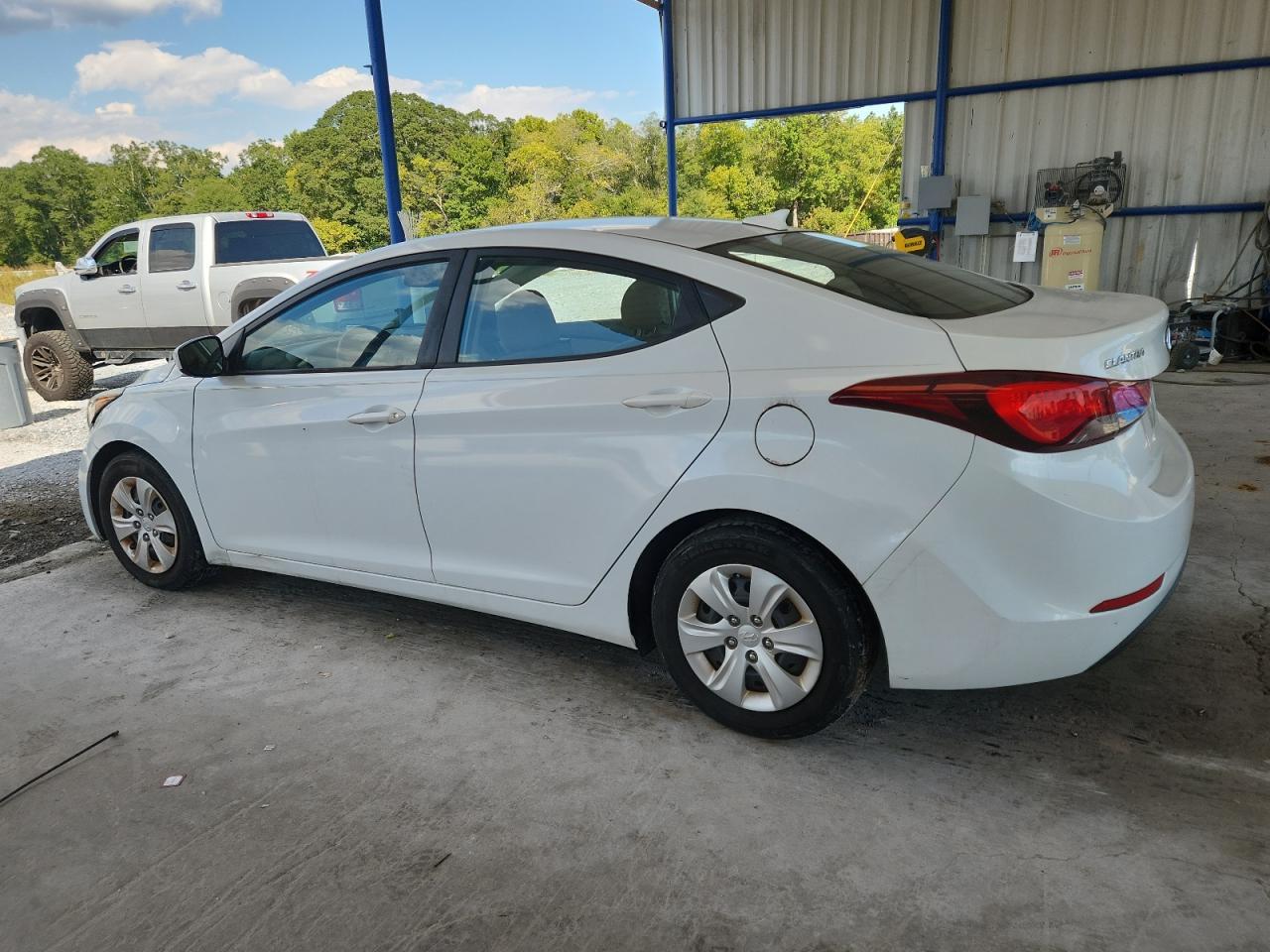 2016 Hyundai Elantra, SE