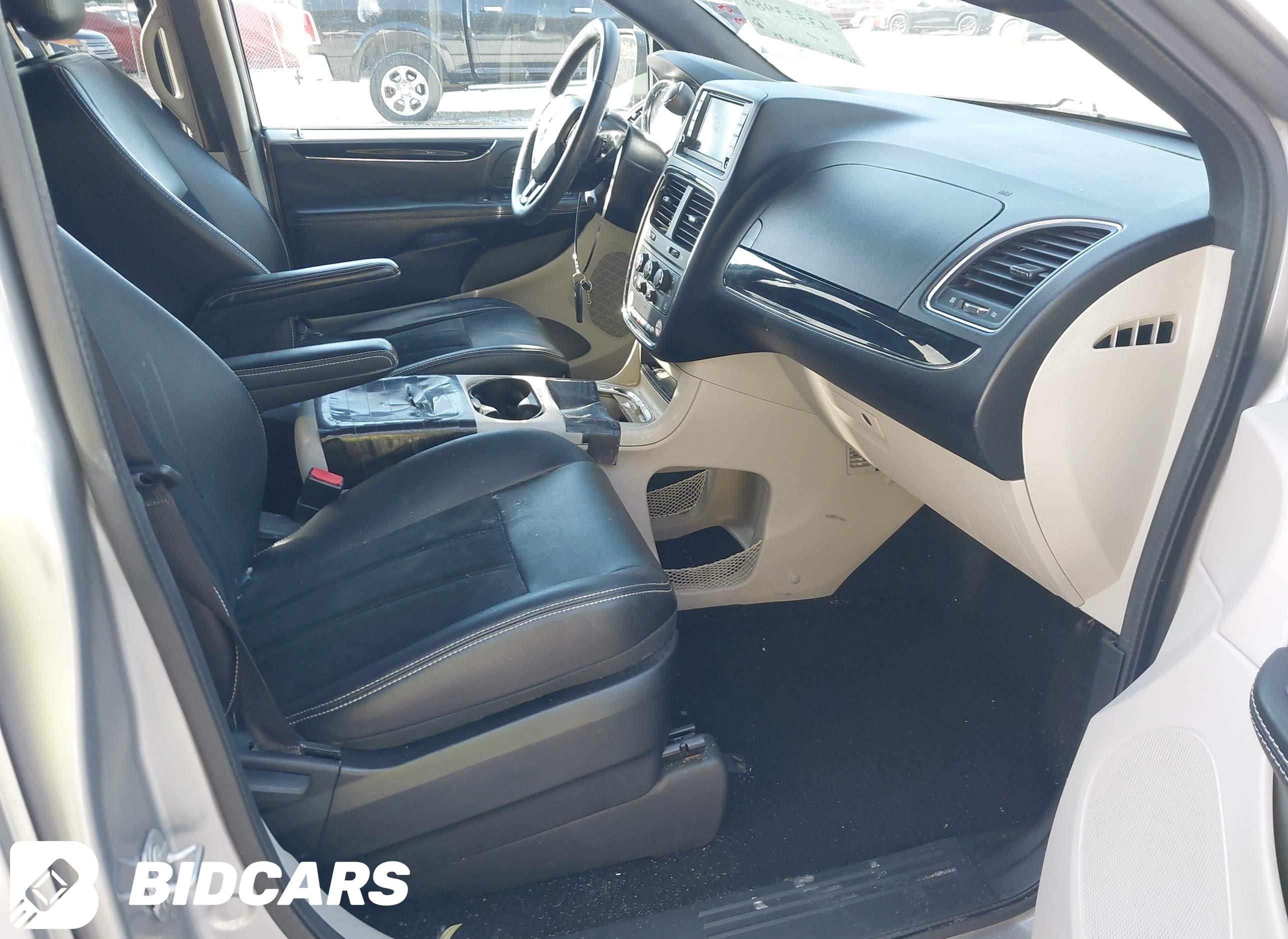 2017 Dodge Grand Caravan, Sxt