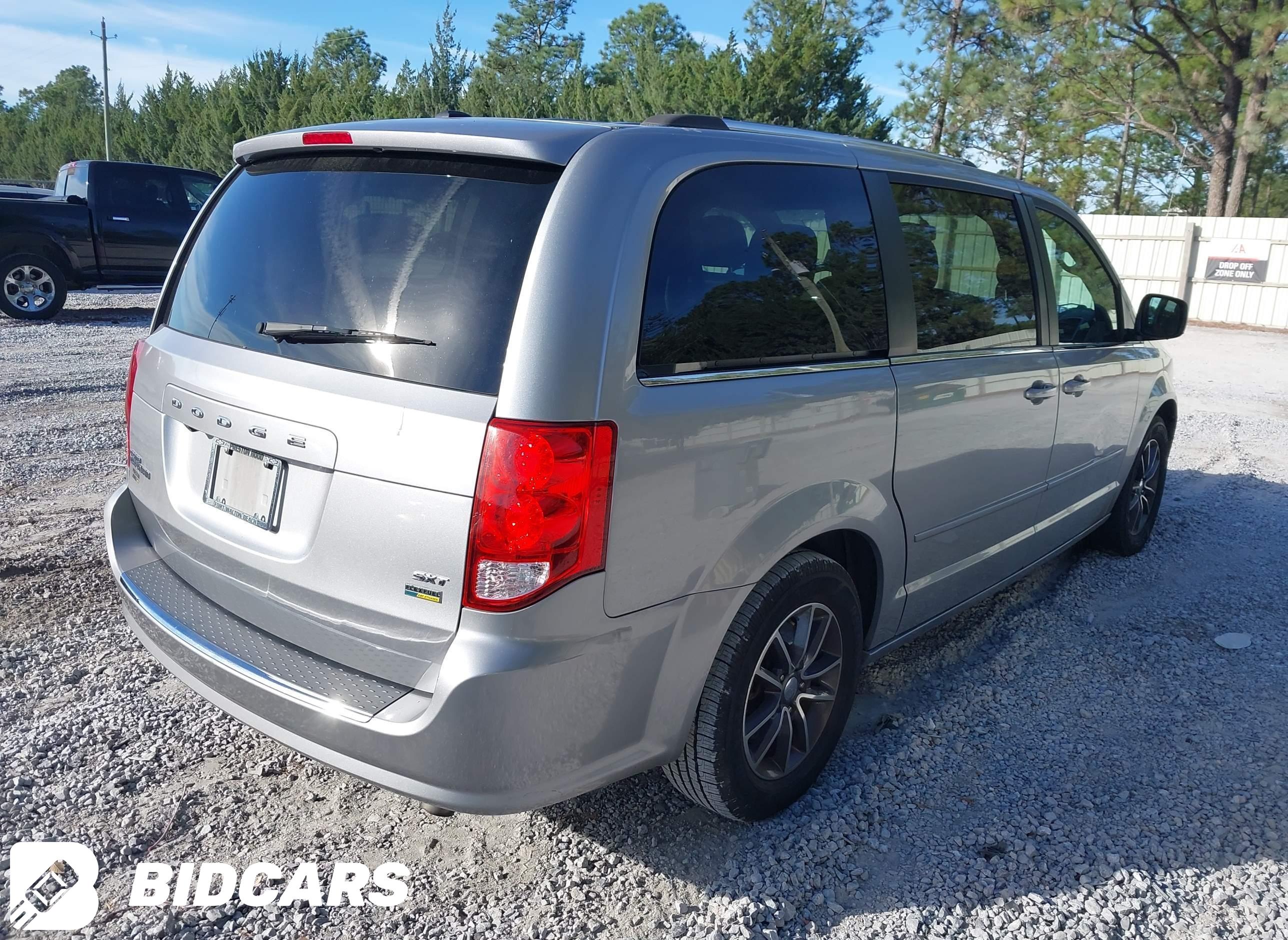 2017 Dodge Grand Caravan, Sxt