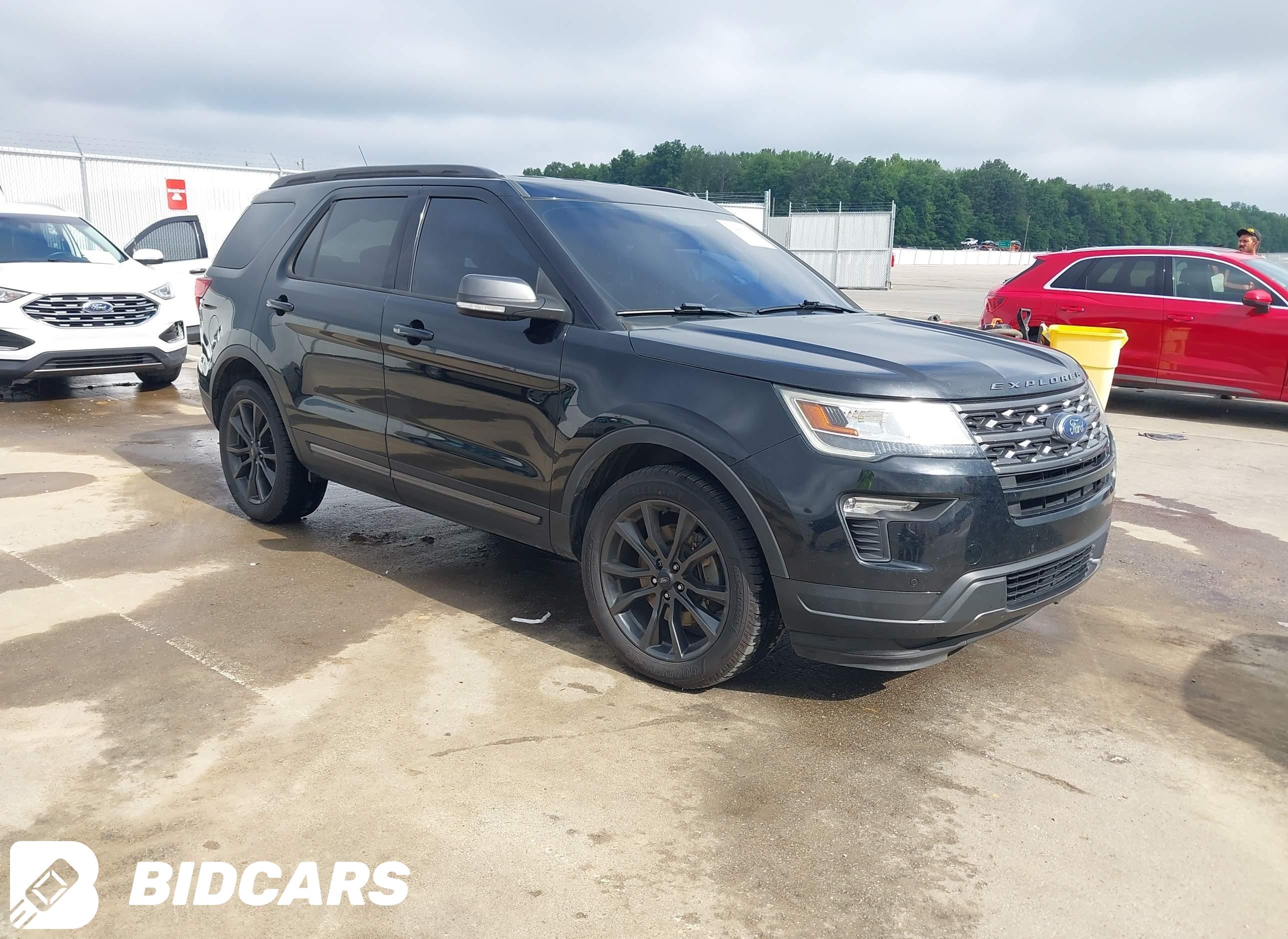 2018 Ford Explorer, Xlt