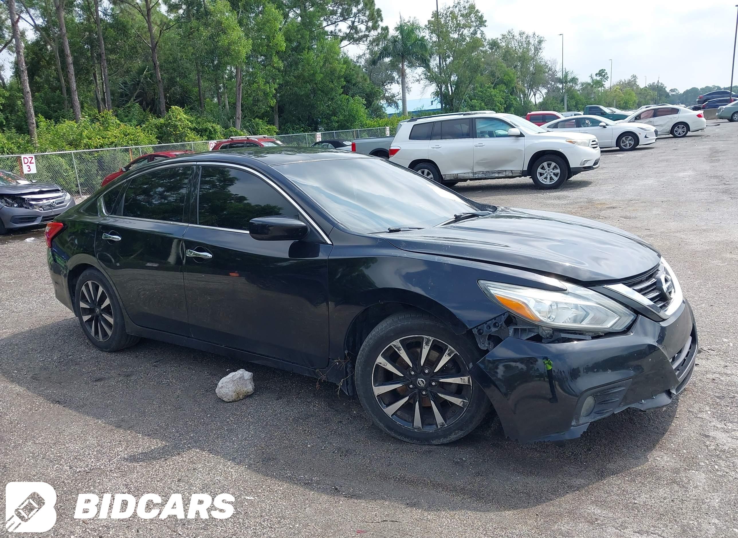 2017 Nissan Altima, 2.5 SV