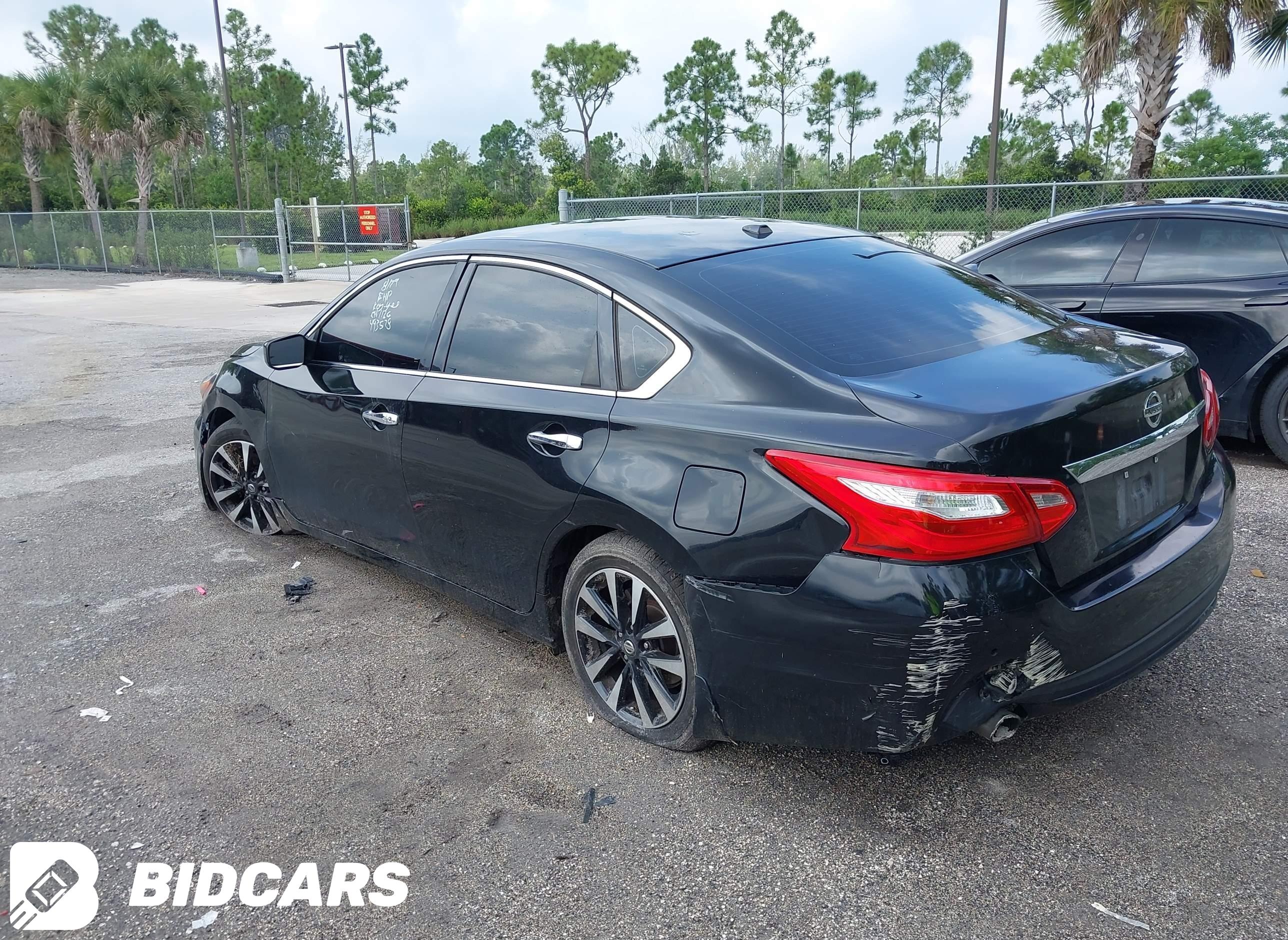 2017 Nissan Altima, 2.5 SV