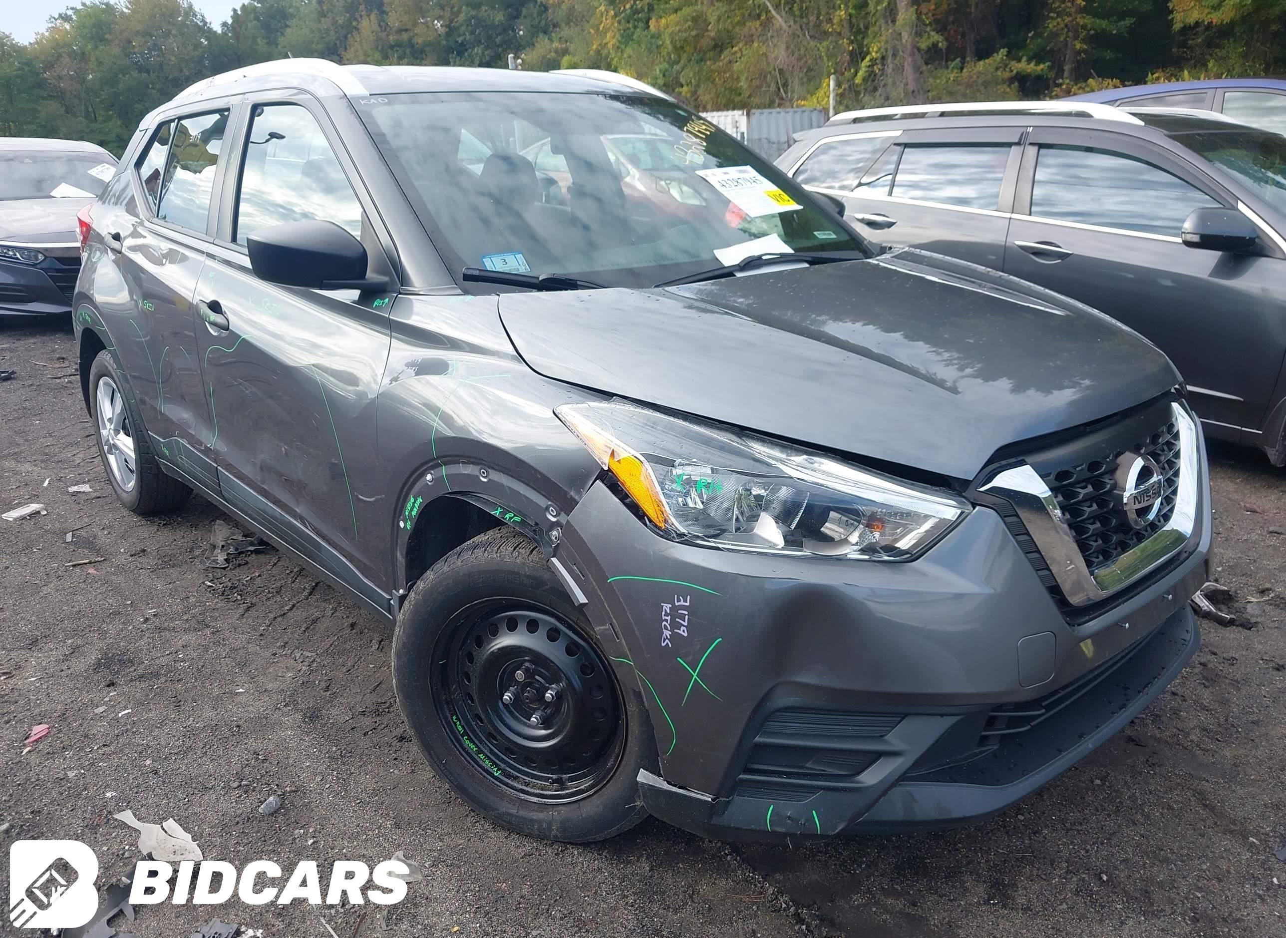 2018 Nissan Kicks, S