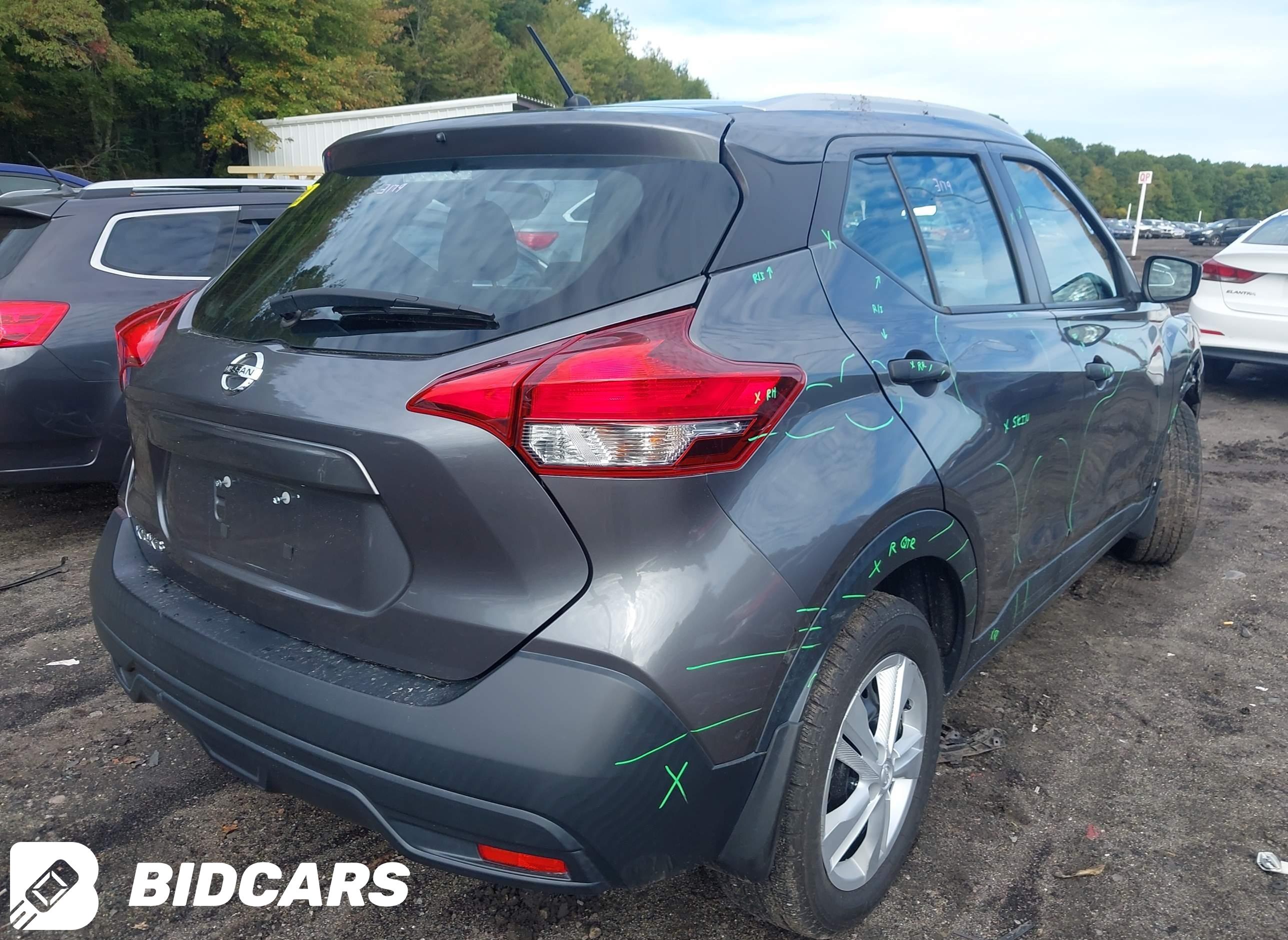 2018 Nissan Kicks, S