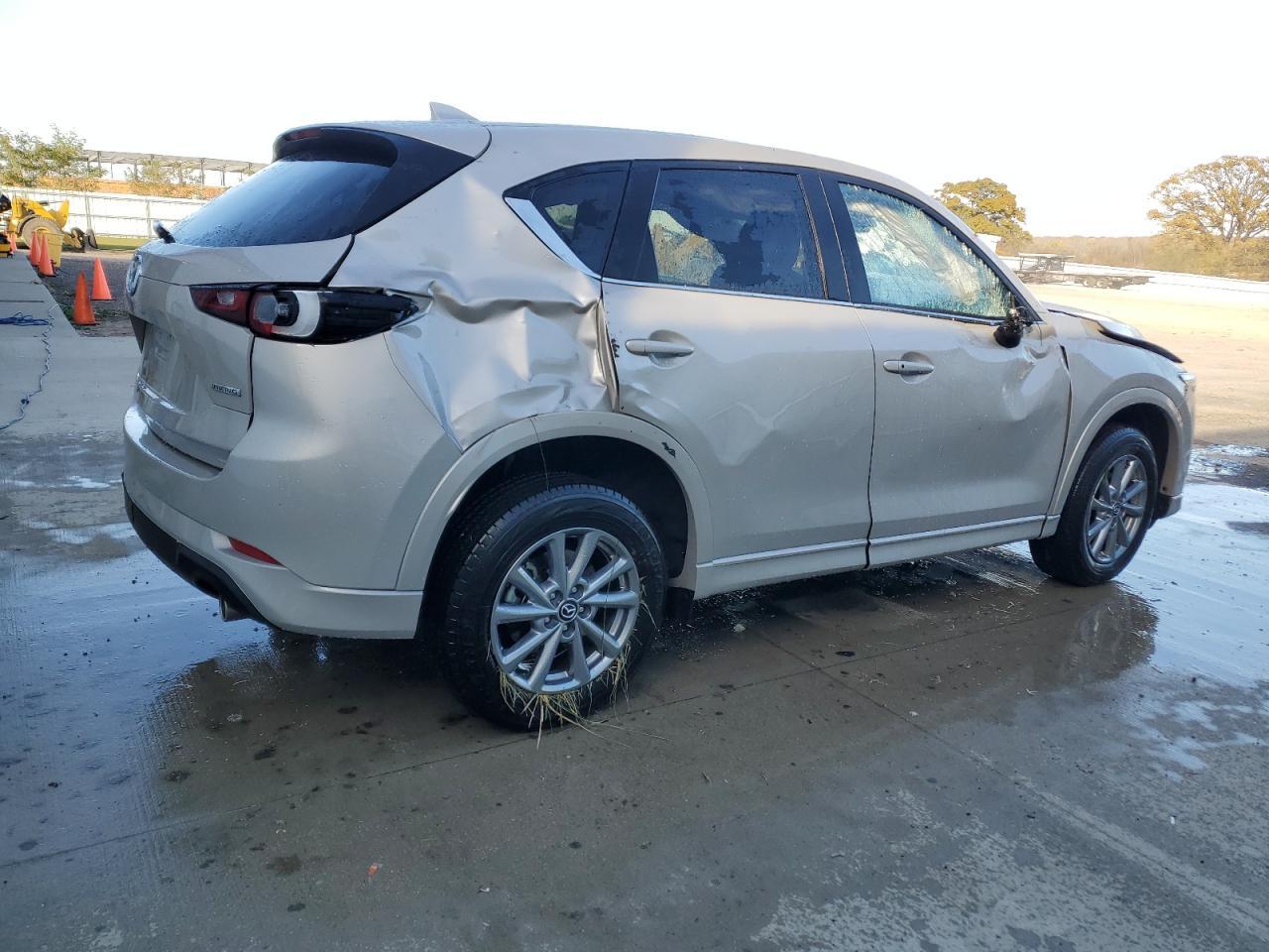 2025 Mazda CX-5, Select