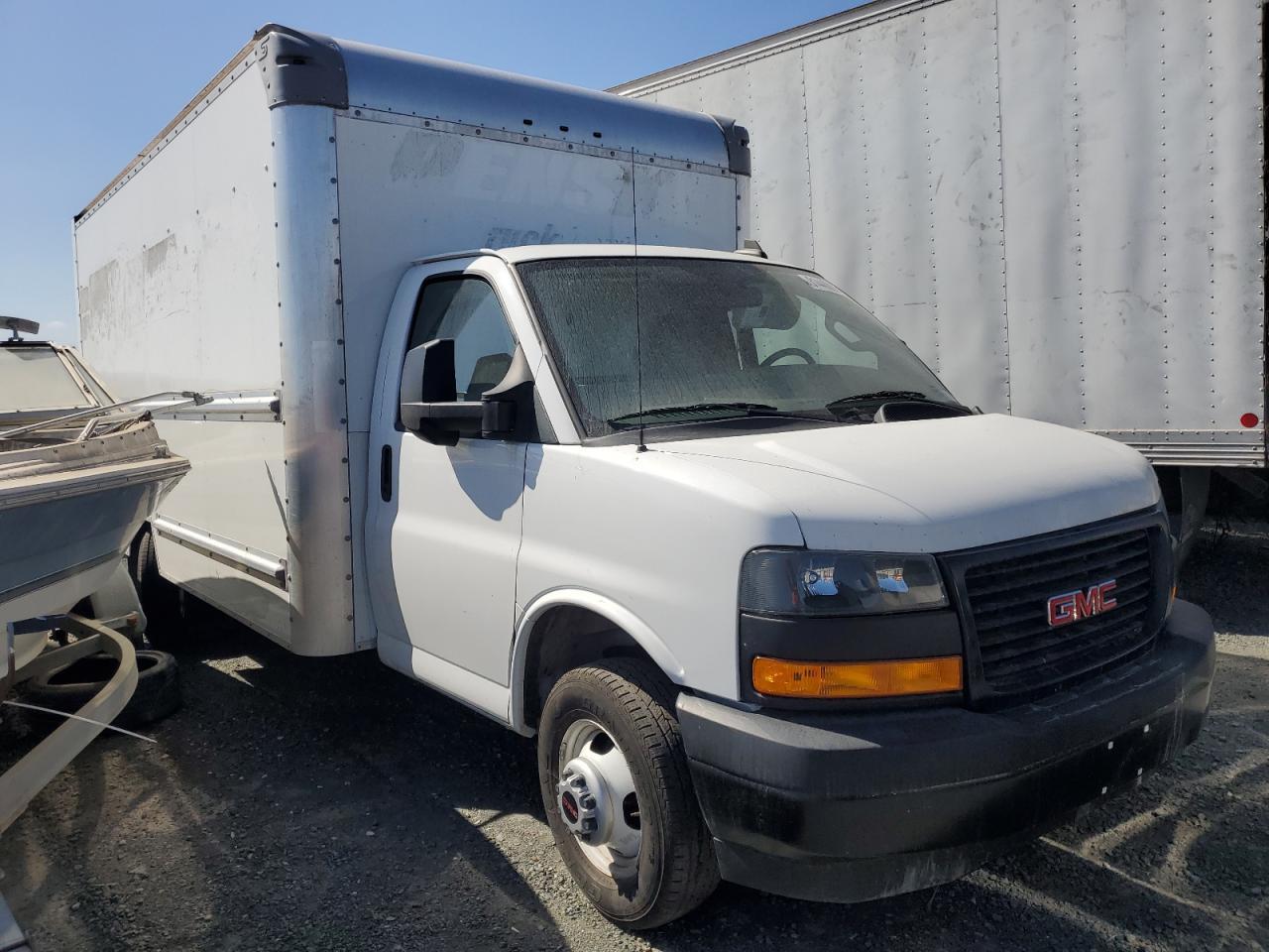 2023 GMC Savana, Cutaway G3500