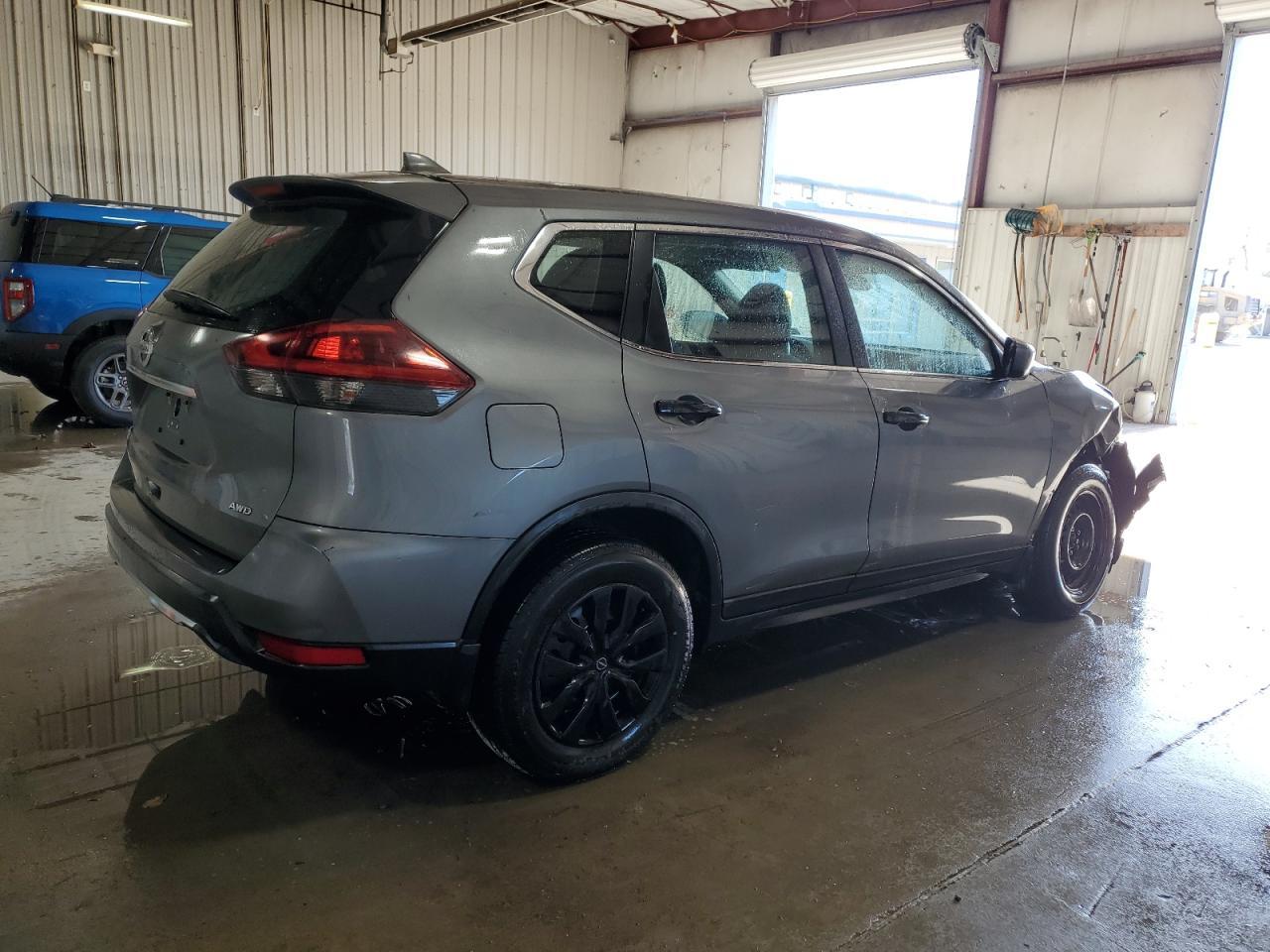 2019 Nissan Rogue, S