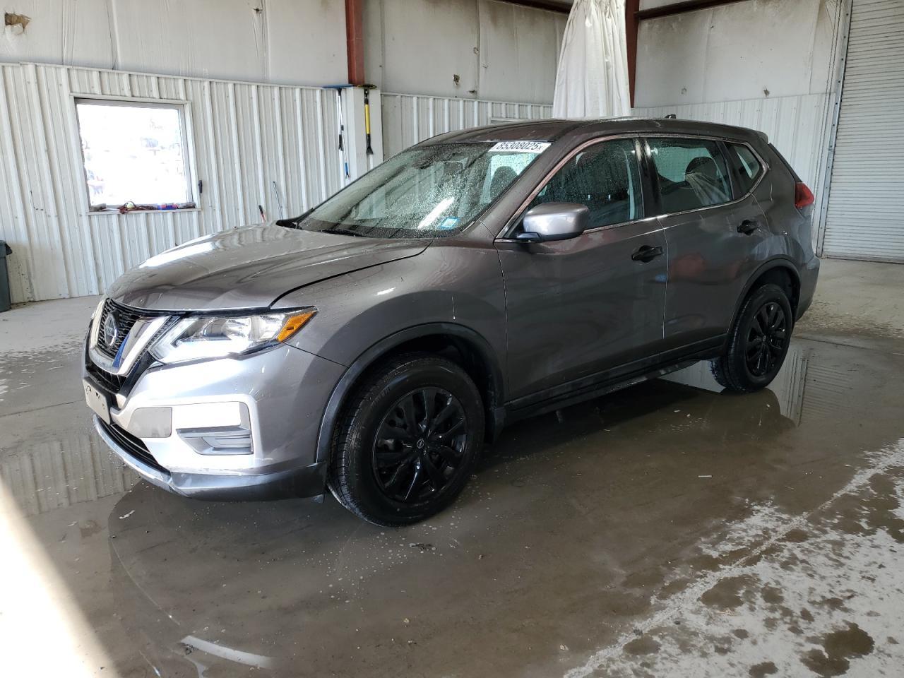 2019 Nissan Rogue, S
