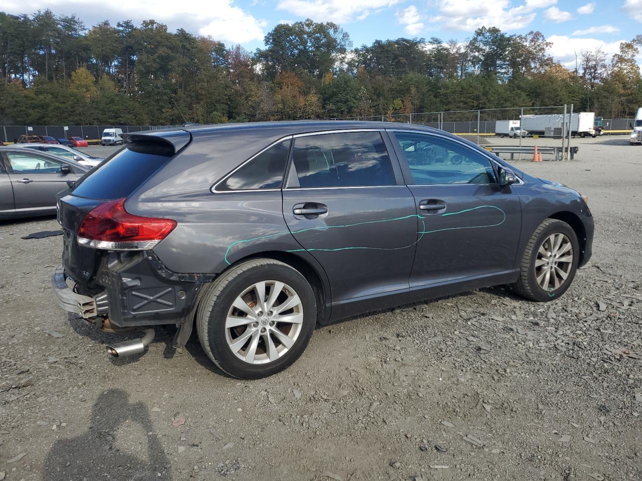2015 Toyota Venza, LE