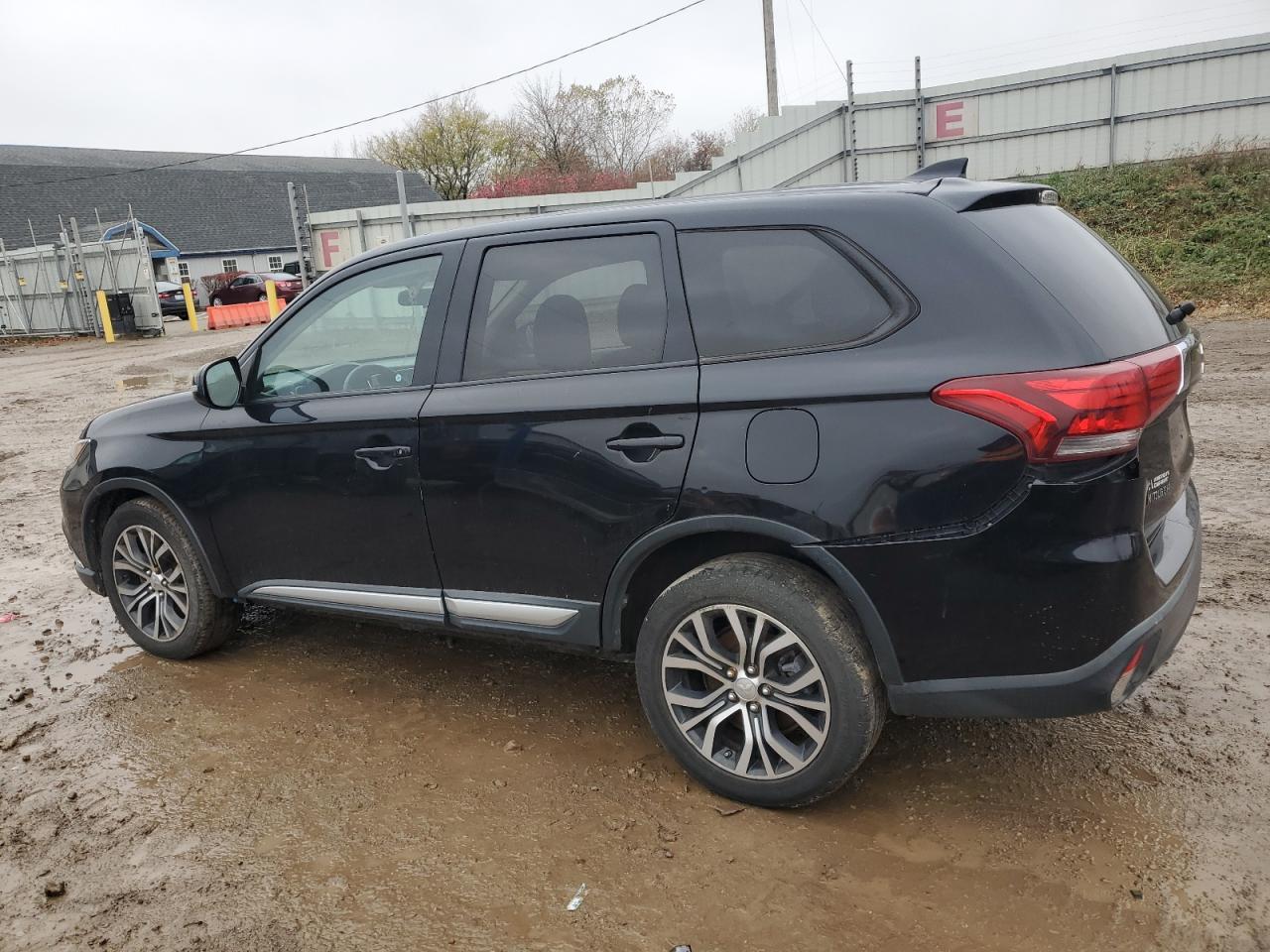 2017 Mitsubishi Outlander, SE