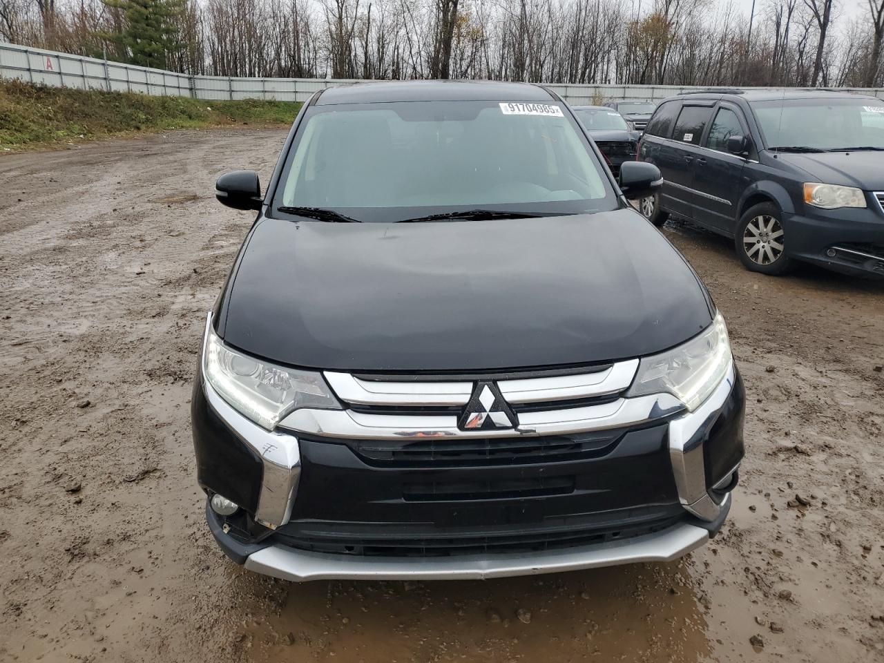 2017 Mitsubishi Outlander, SE