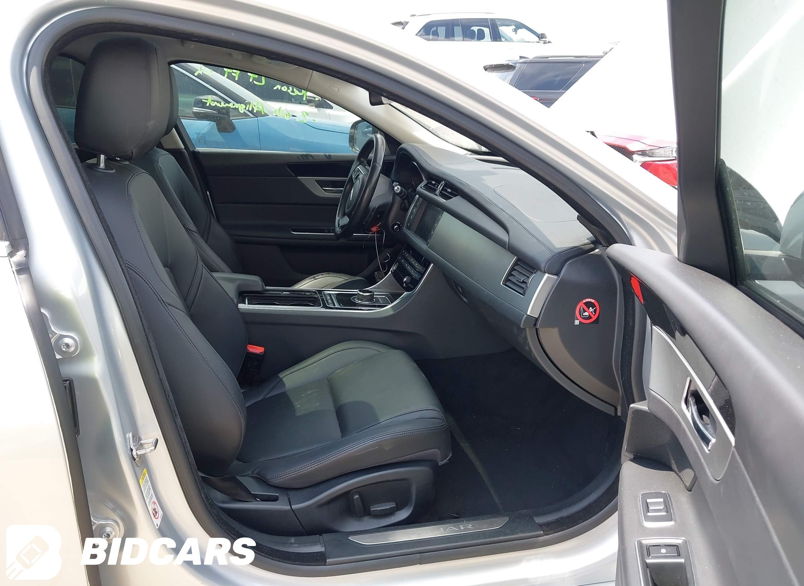 2017 Jaguar XF, 35T Premium