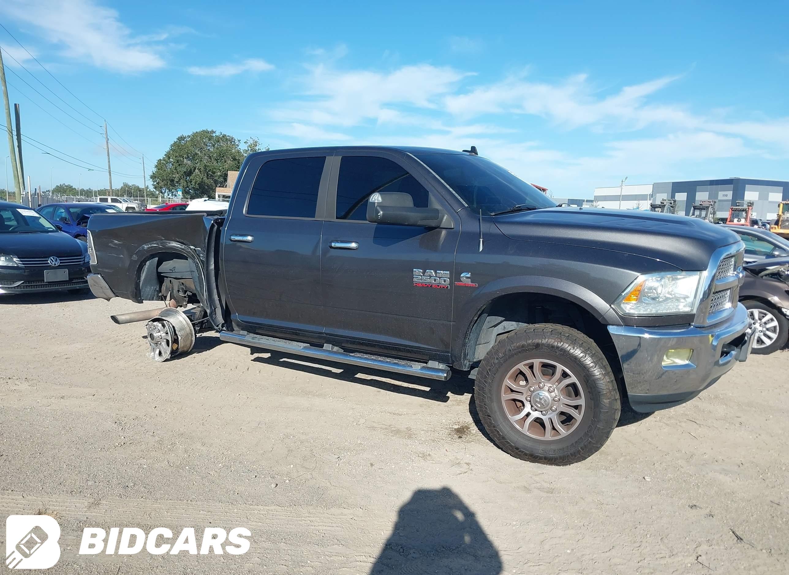 2015 RAM 2500, Laramie