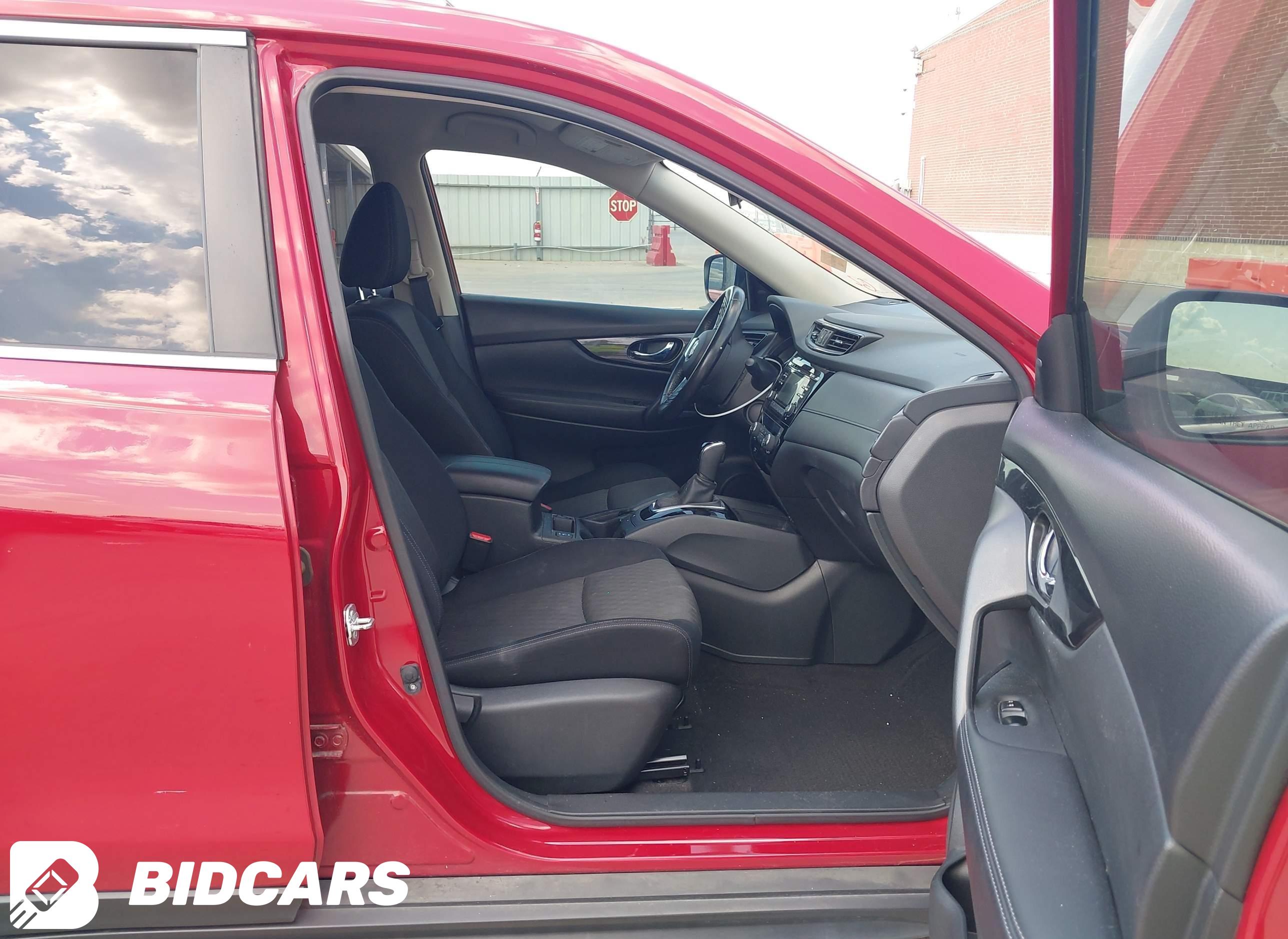 2017 Nissan Rogue, SV