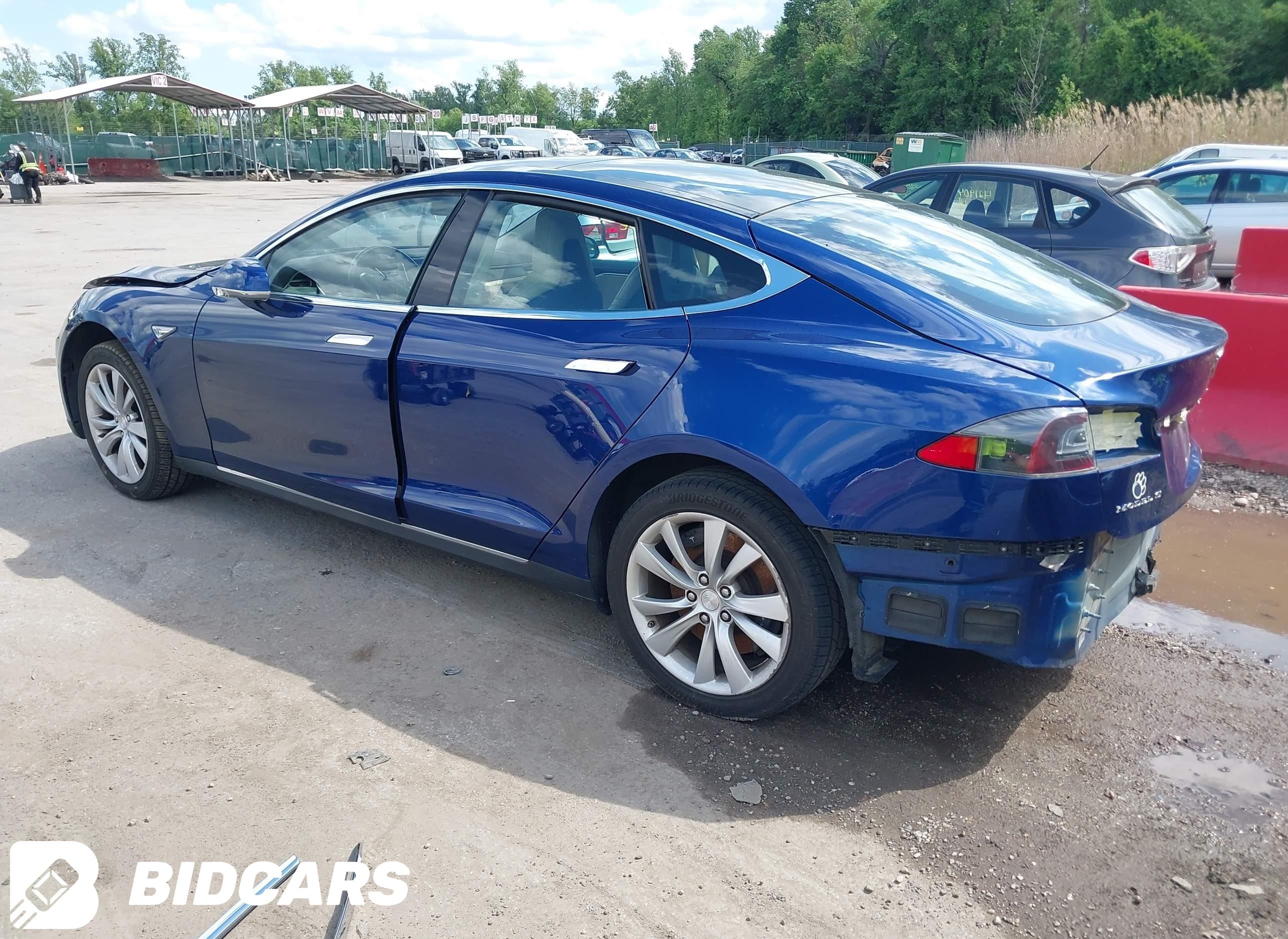 2015 Tesla Model S, 70D/85D/P85D