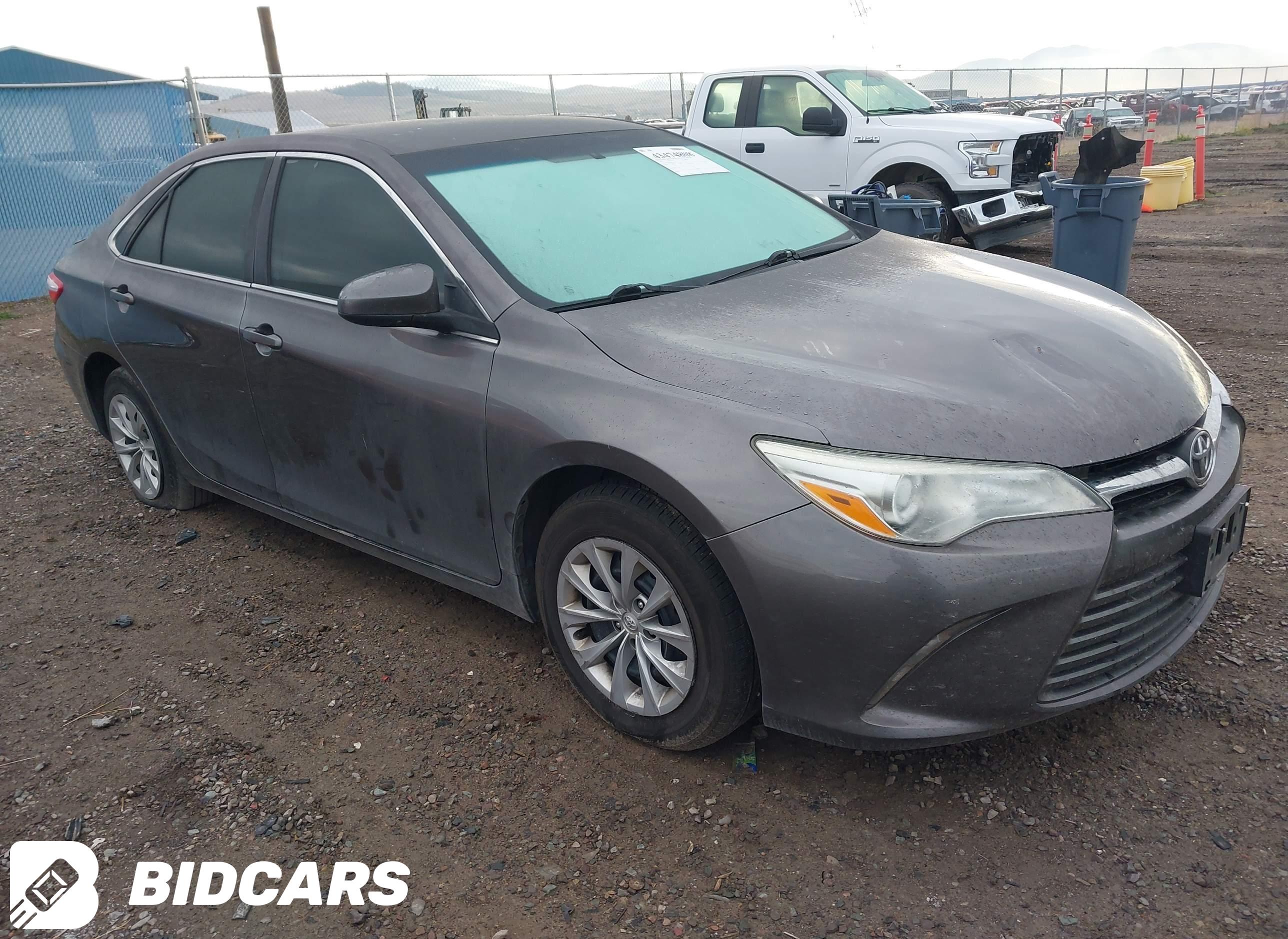 2015 Toyota Camry, LE